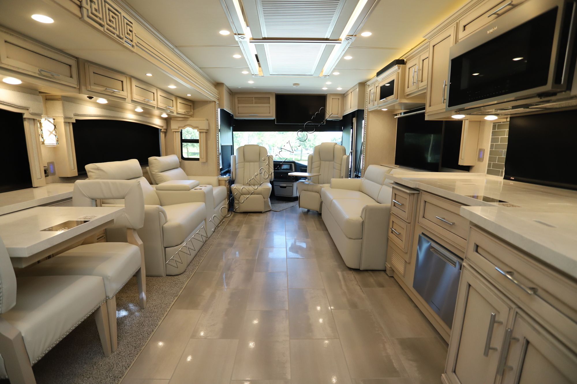 New 2022 Newmar Ventana 4369 Class A  For Sale