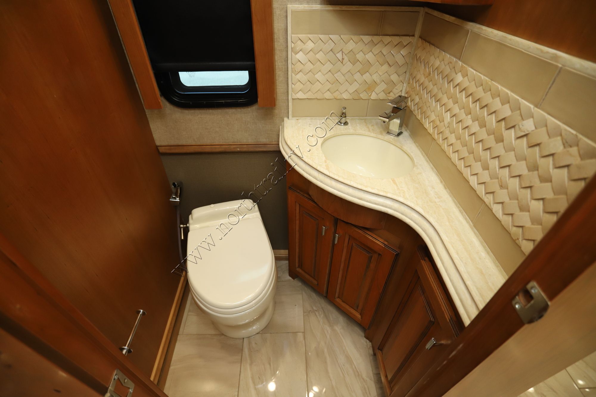 Used 2018 Tiffin Motor Homes Allegro Bus 45OPP Class A  For Sale