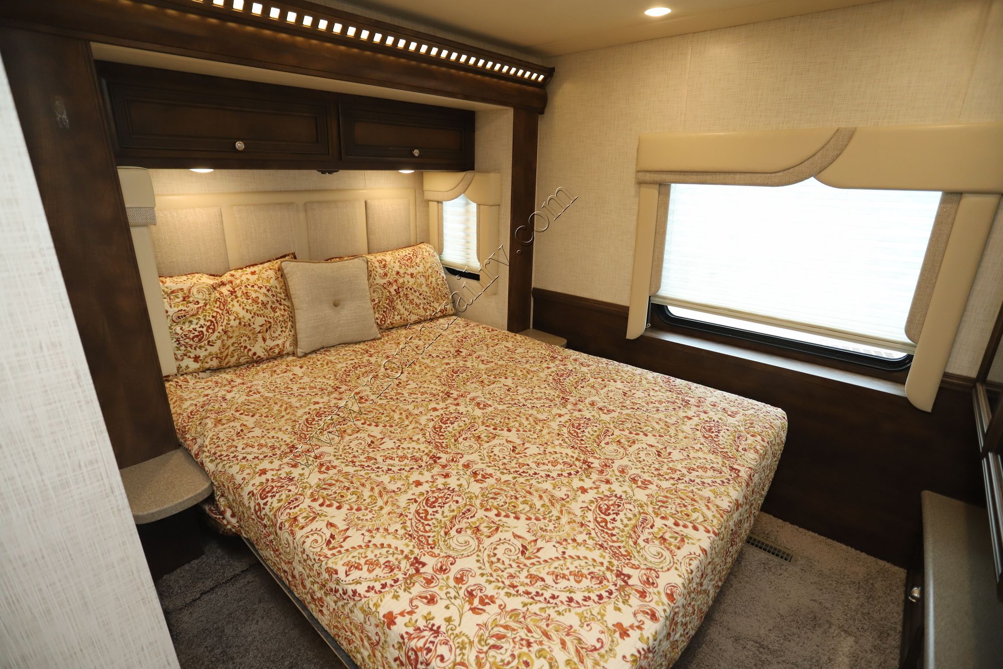 Used 2021 Newmar Bay Star Sport 2702 Class A  For Sale