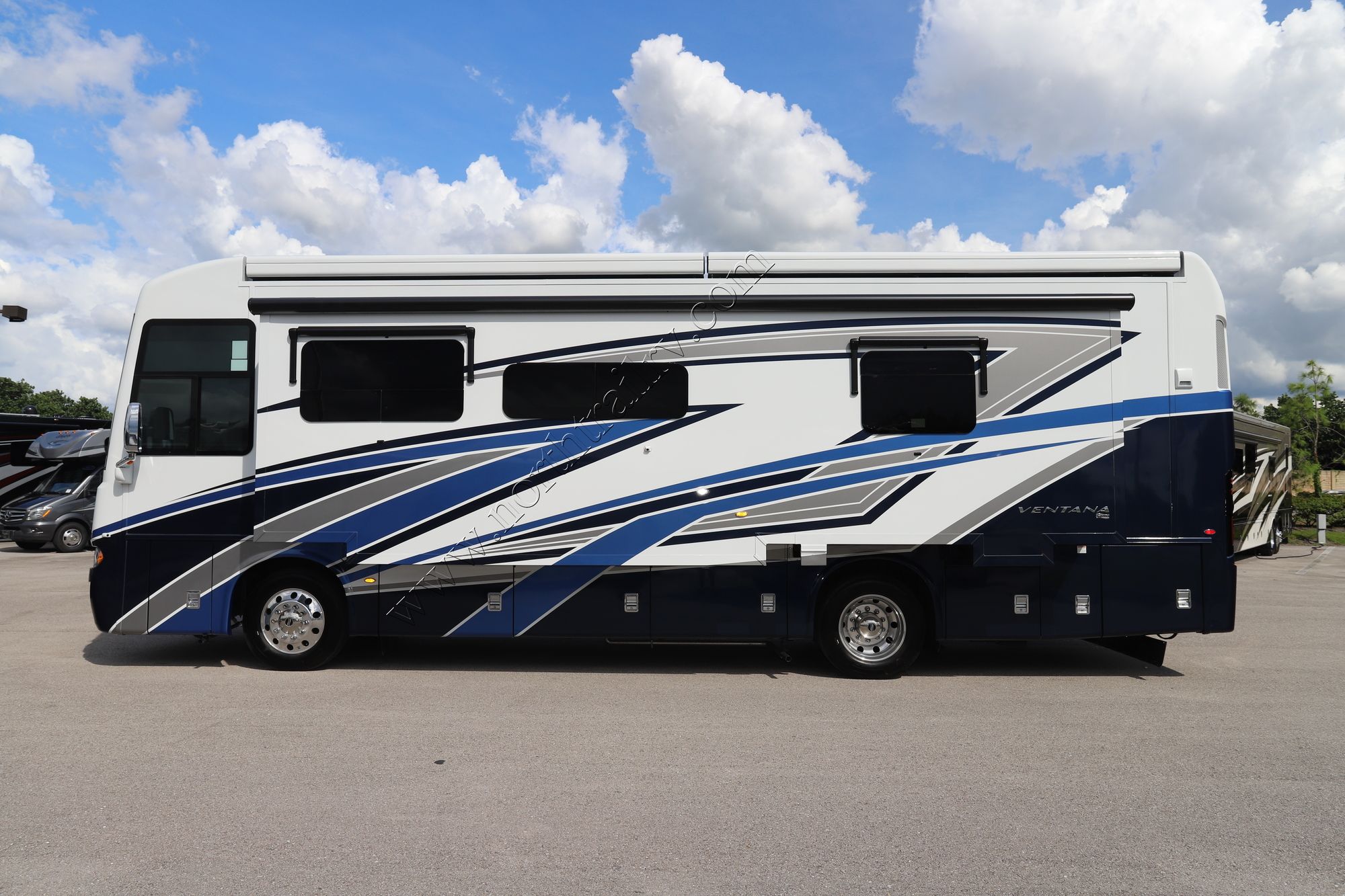 New 2022 Newmar Ventana 3407 Class A  For Sale