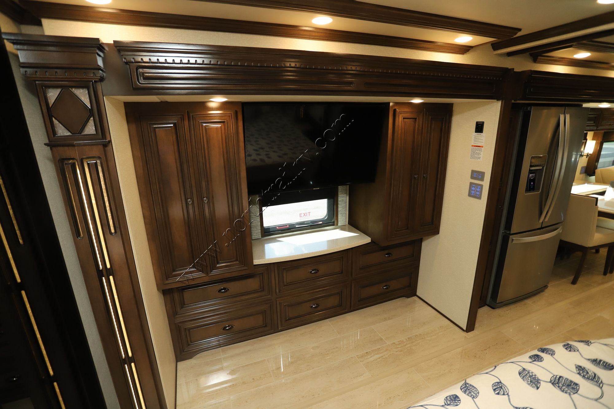 Used 2020 Newmar Dutch Star 4081 Class A  For Sale