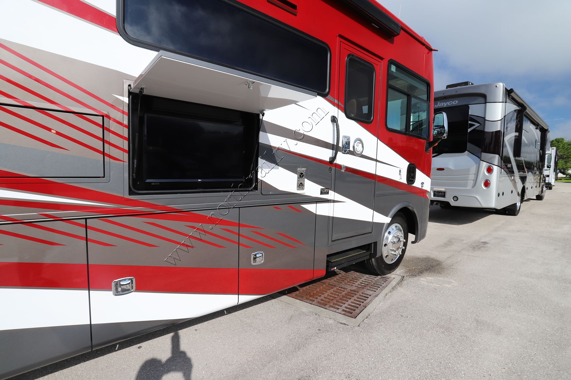 New 2022 Tiffin Motor Homes Allegro 36UA Class A  For Sale