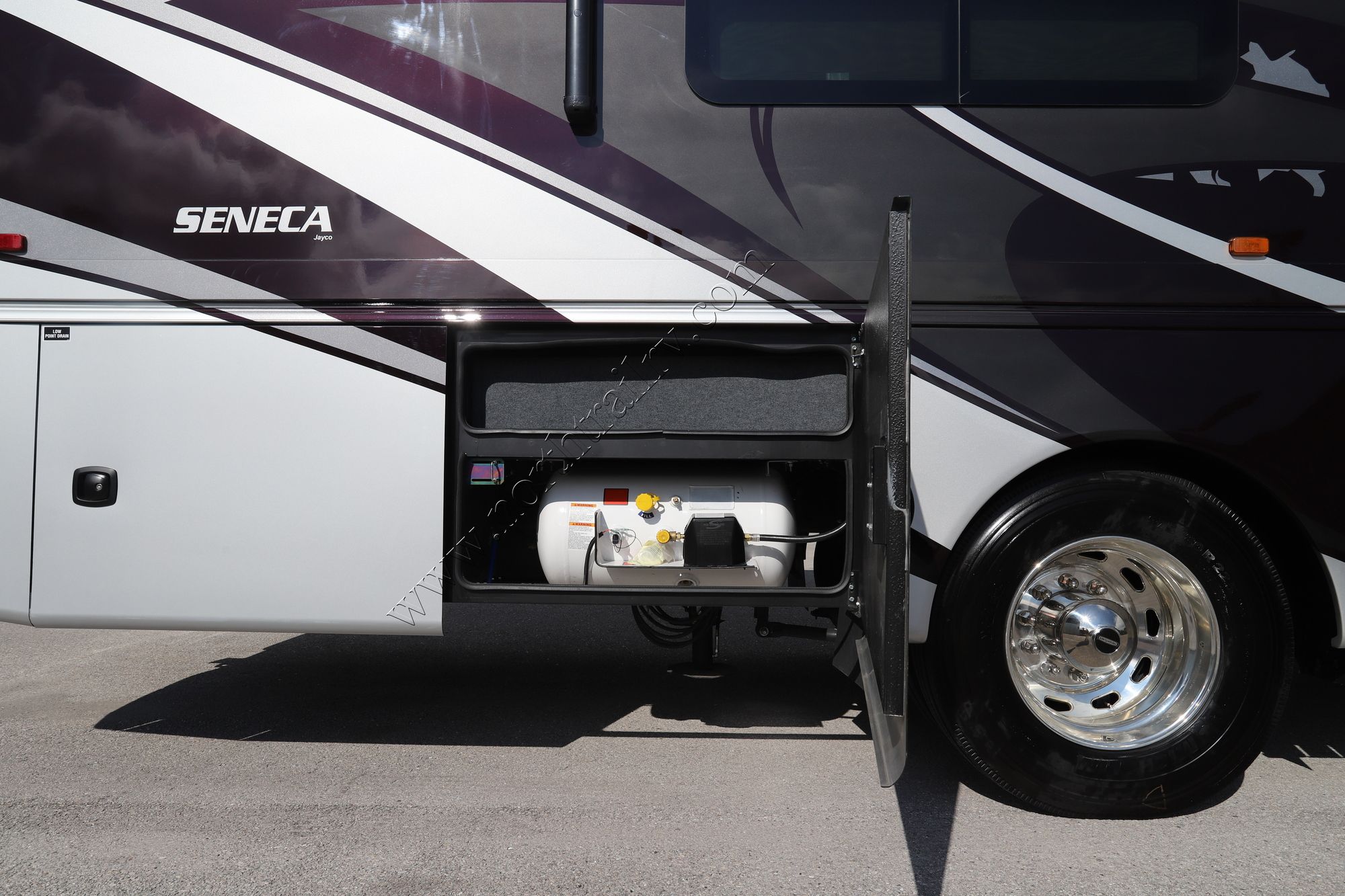 New 2022 Jayco Seneca 37TS Super C  For Sale