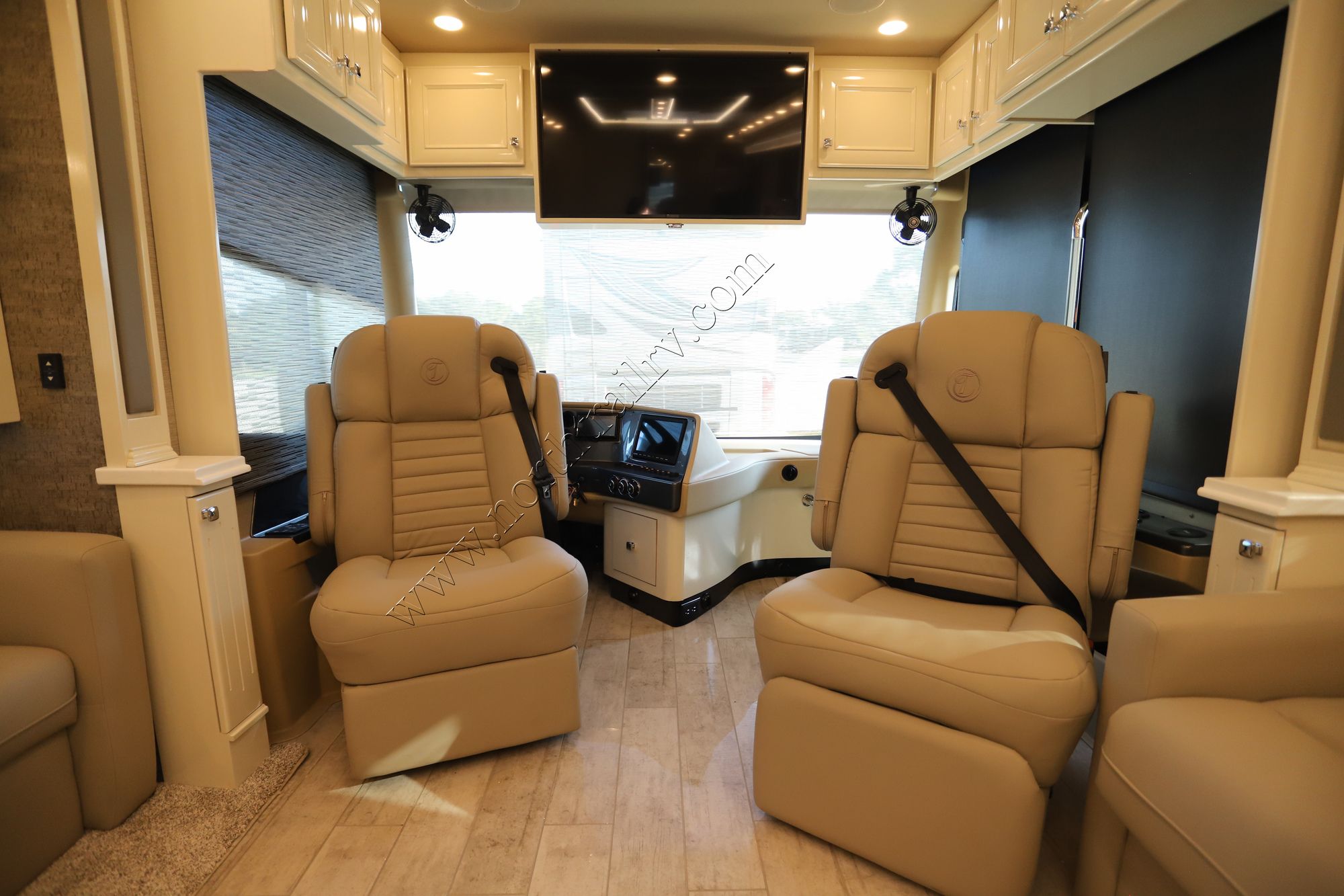 New 2022 Tiffin Motor Homes Phaeton 36SH Class A  For Sale