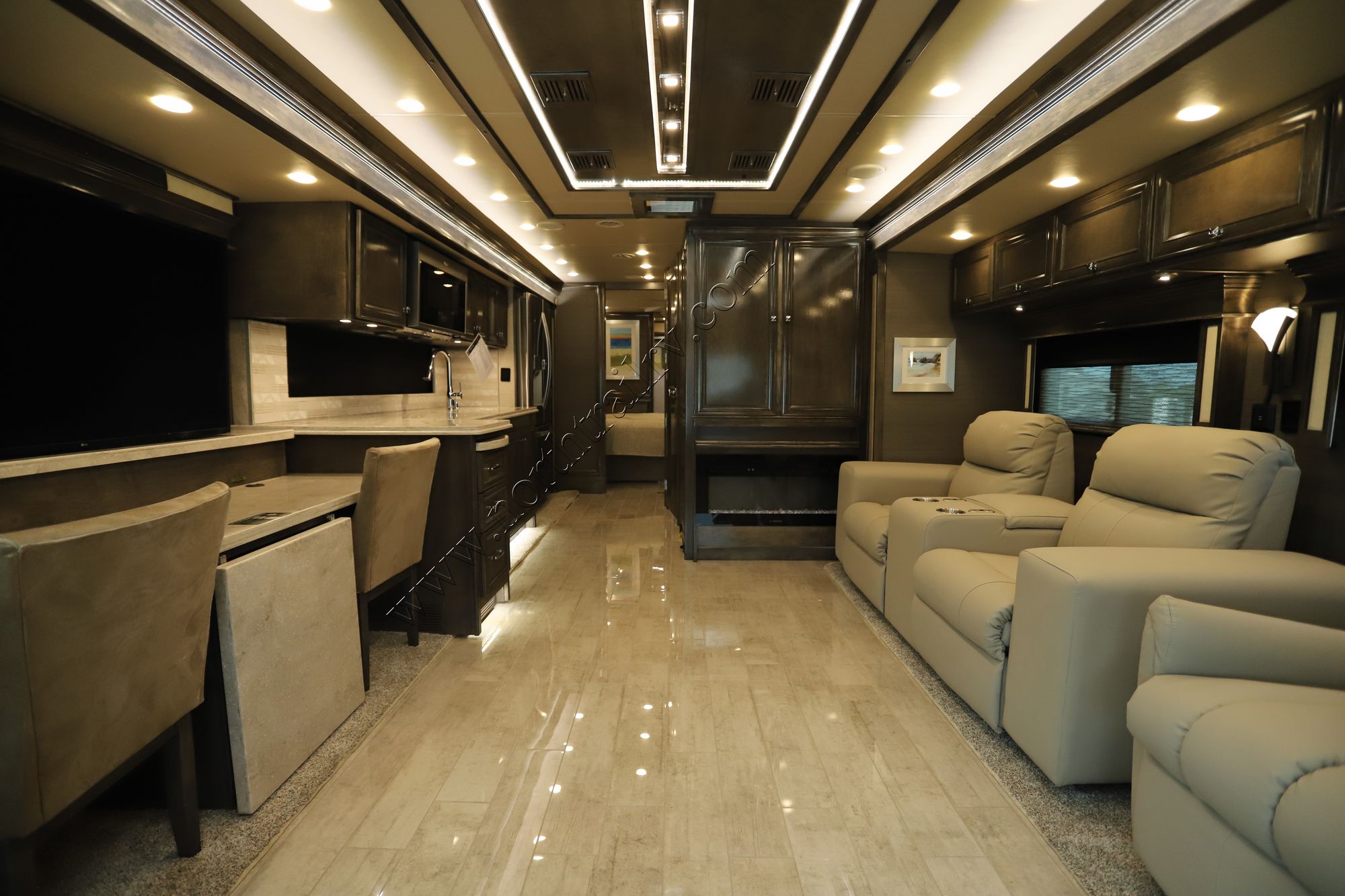 New 2022 Tiffin Motor Homes Phaeton 40AH Class A  For Sale