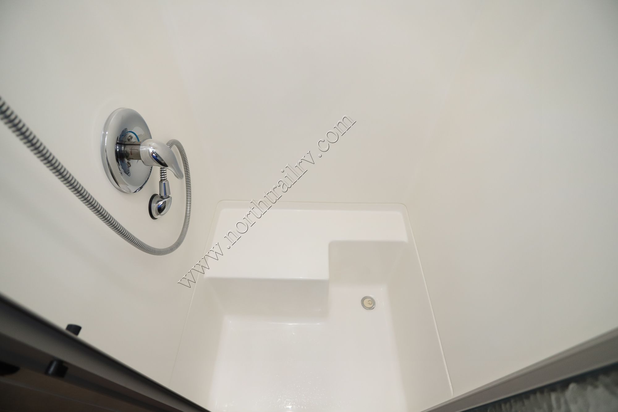 Used 2020 Airstream Intl Serenity 27FB Travel Trailer  For Sale