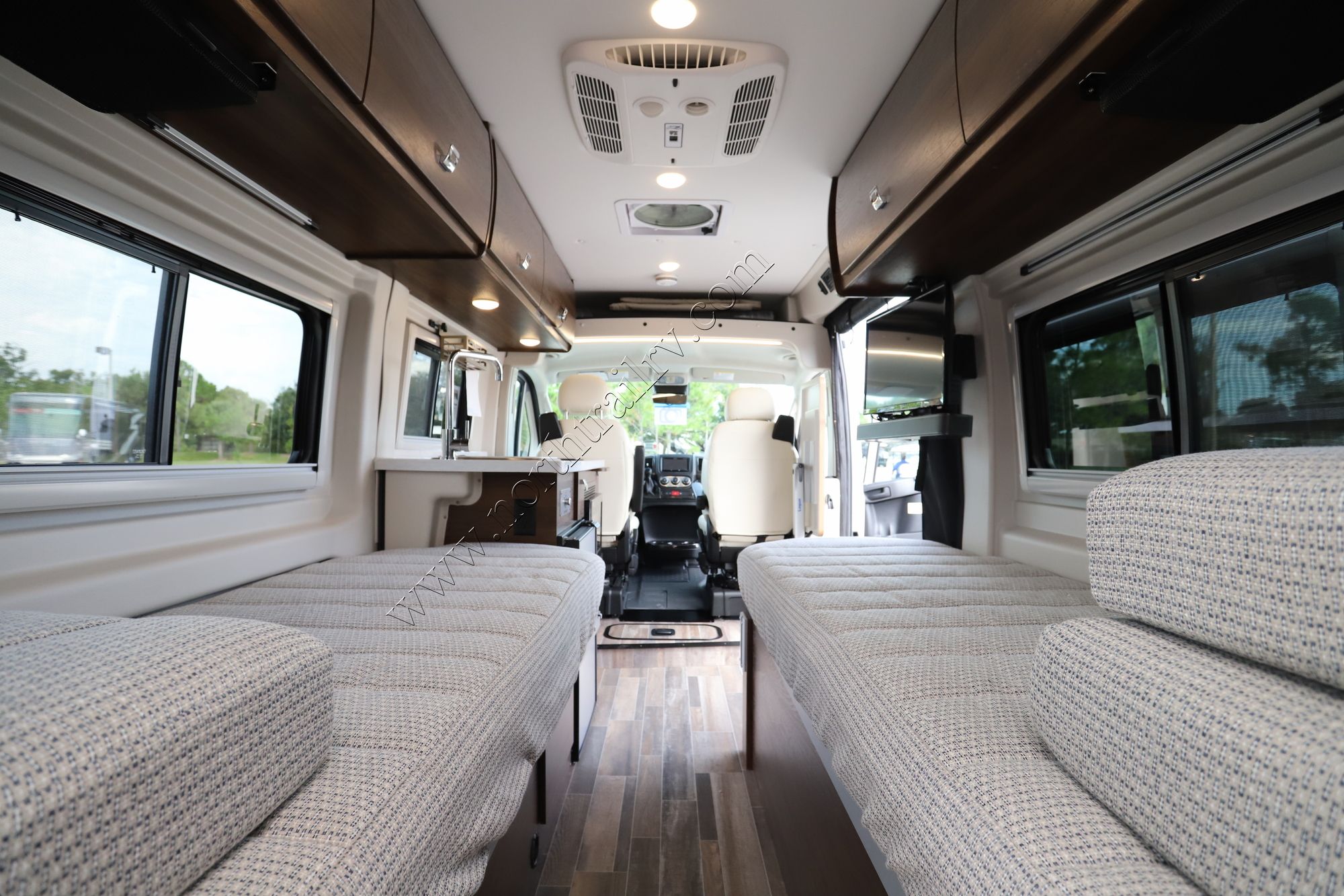 New 2022 Winnebago Travato 259KL Class B  For Sale