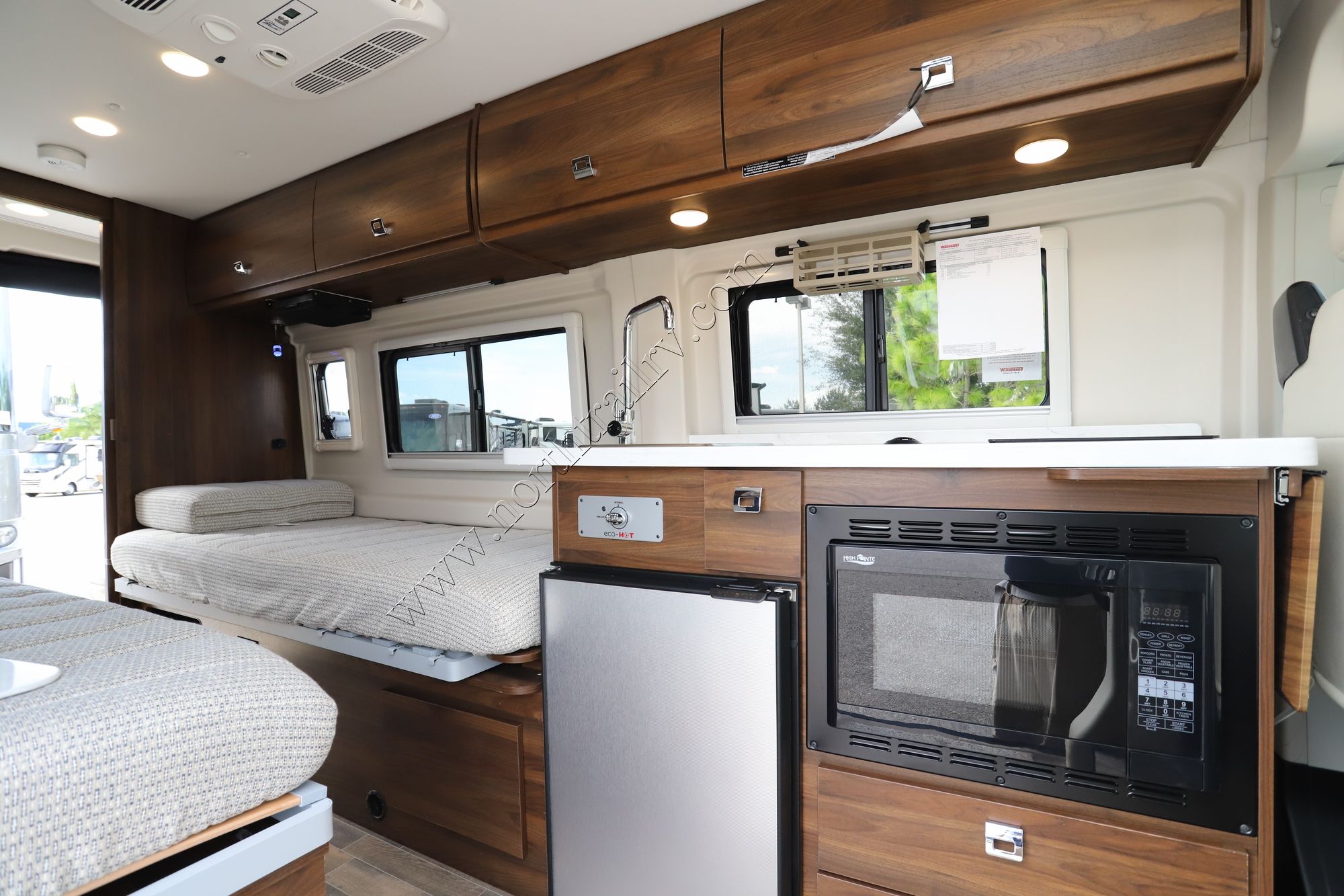 New 2022 Winnebago Travato 259KL Class B  For Sale