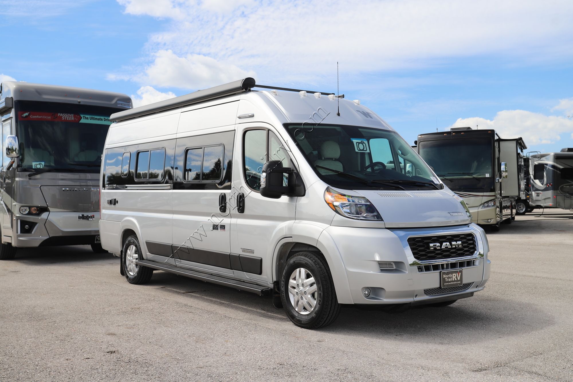 New 2022 Winnebago Travato 259KL Class B  For Sale