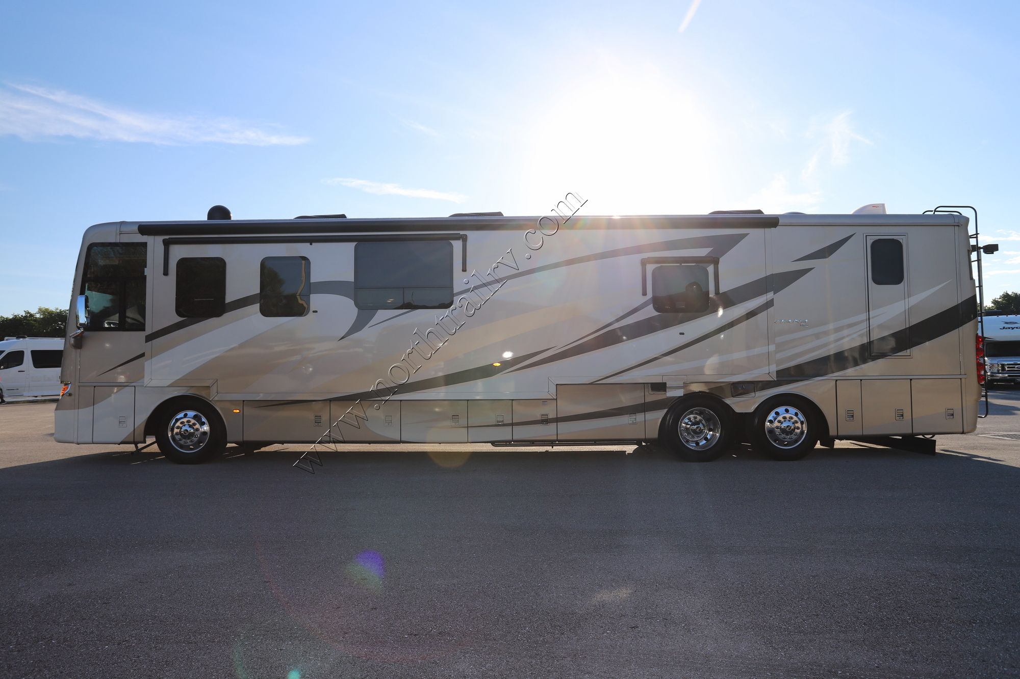 Used 2019 Newmar Ventana 4369 Class A  For Sale