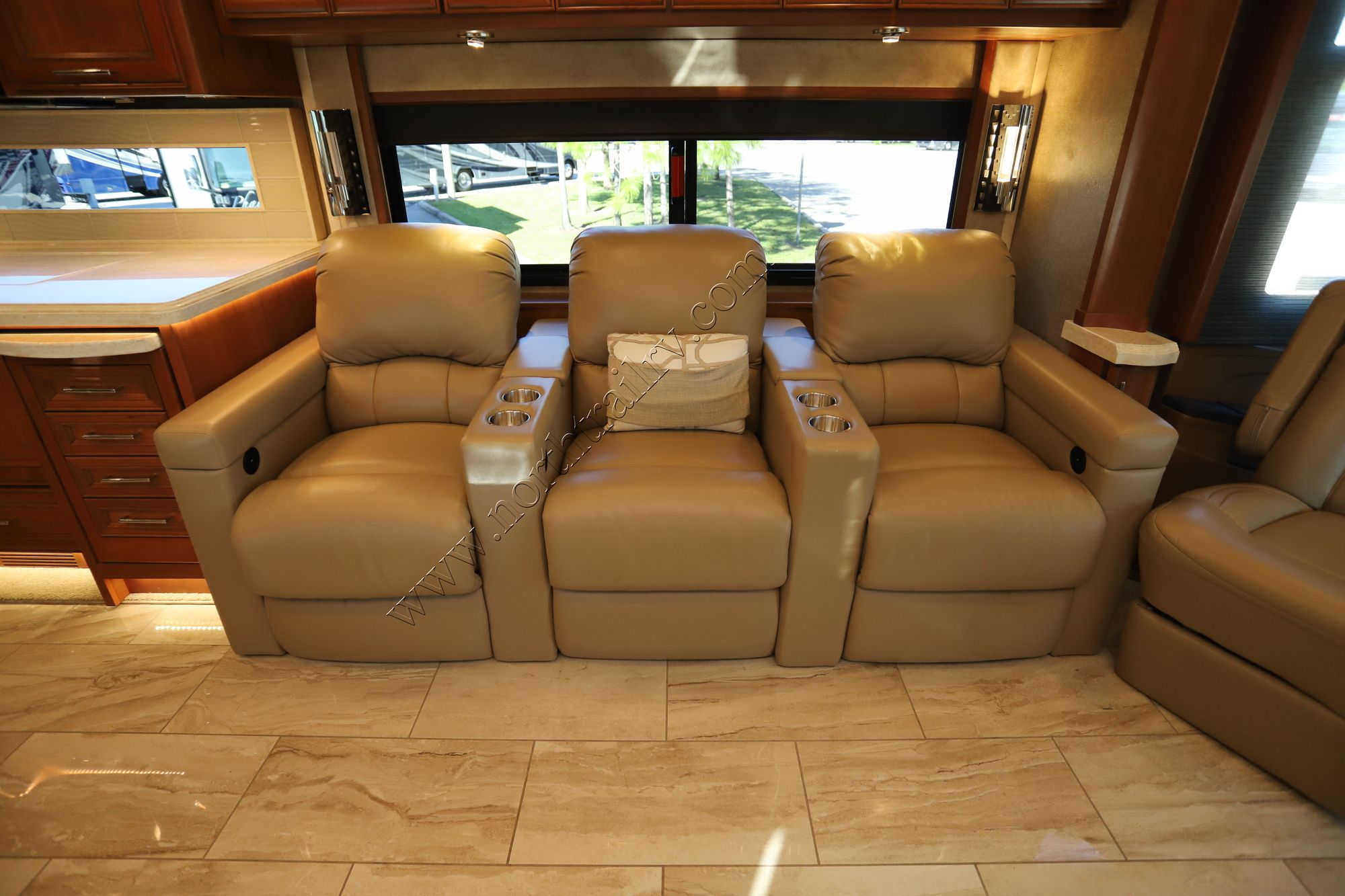 Used 2019 Tiffin Motor Homes Allegro Bus 45OPP Class A  For Sale