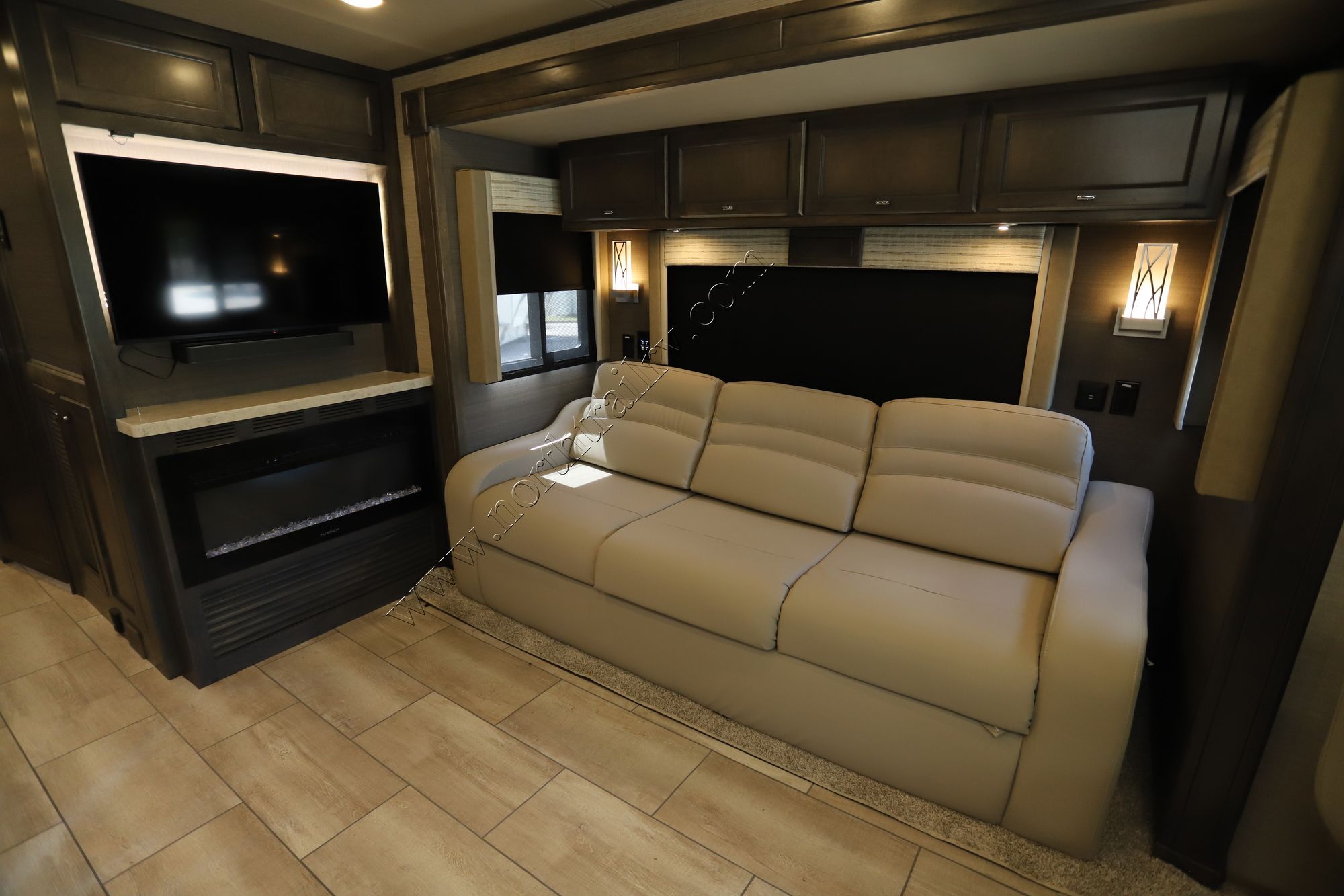 New 2022 Tiffin Motor Homes Allegro 34PA Class A  For Sale