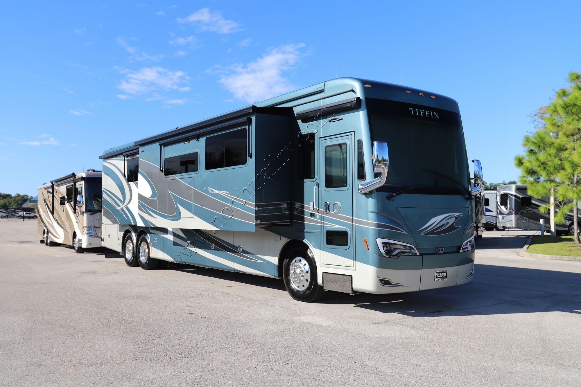 Used 2019 Tiffin Motor Homes Allegro Bus 45OPP Class A  For Sale