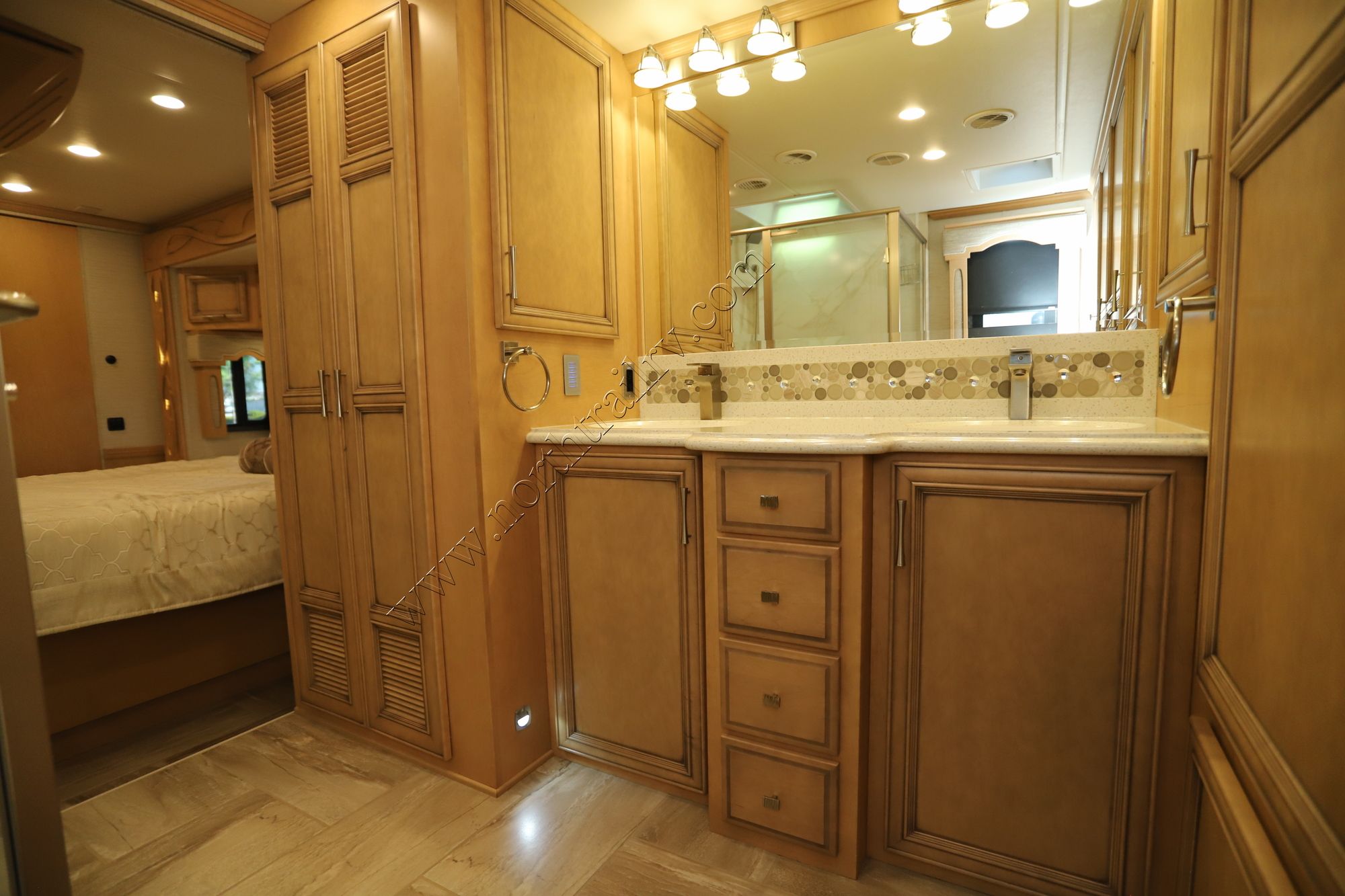 Used 2019 Newmar Ventana 4369 Class A  For Sale