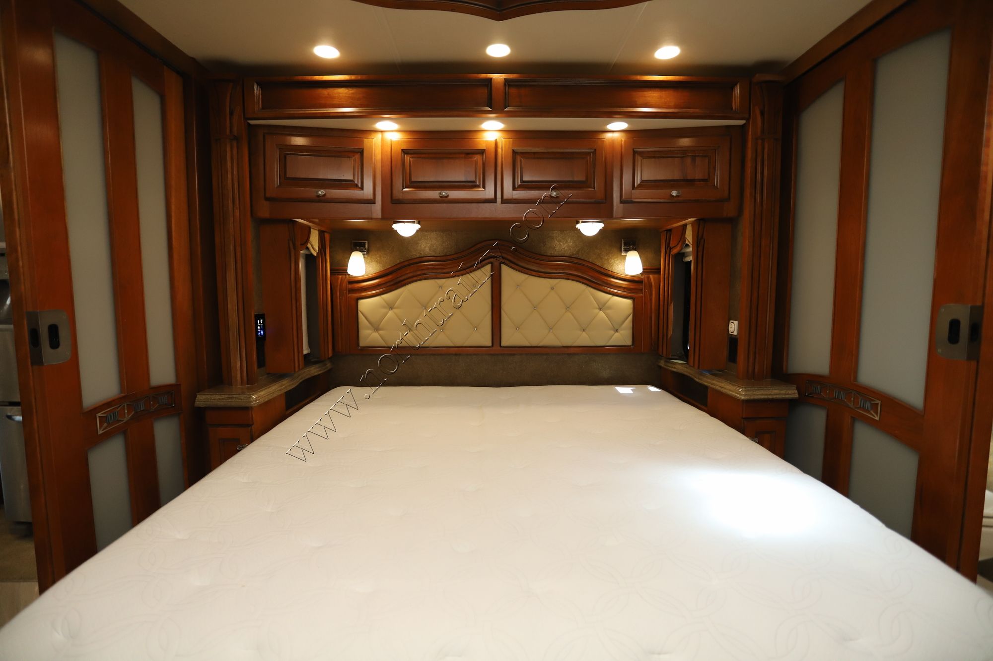 Used 2014 Tiffin Motor Homes Allegro Bus 45LP Class A  For Sale