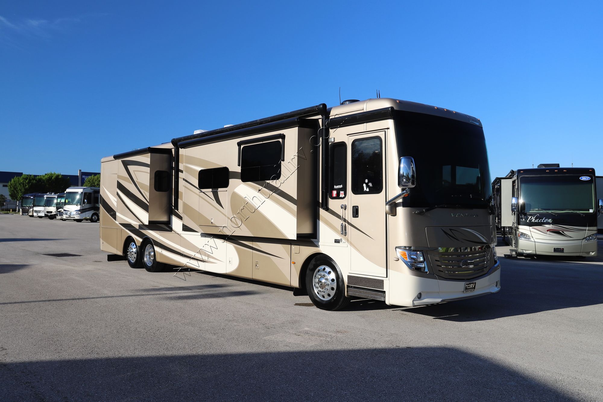 Used 2019 Newmar Ventana 4369 Class A  For Sale