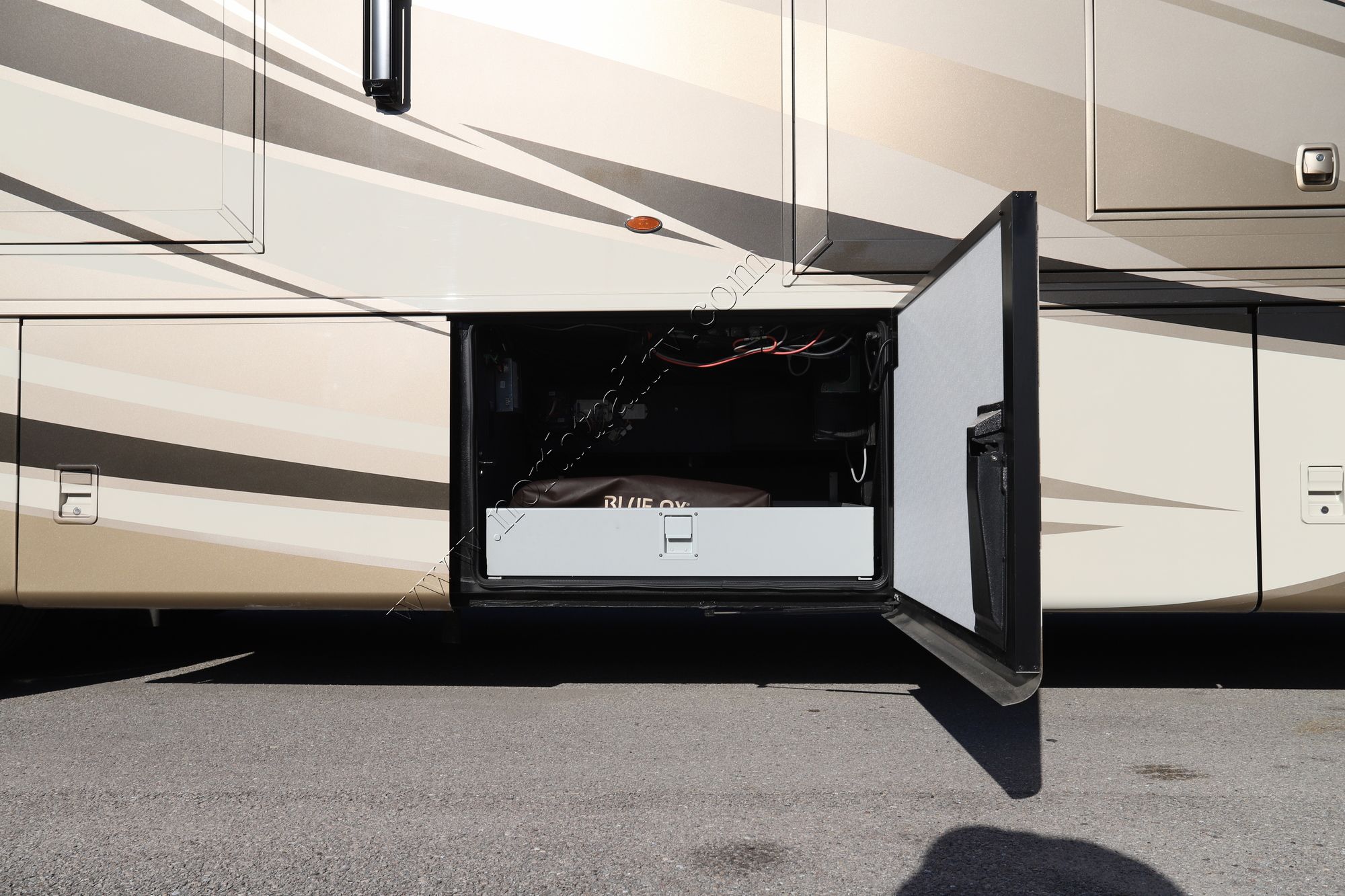 Used 2019 Newmar Ventana 4369 Class A  For Sale