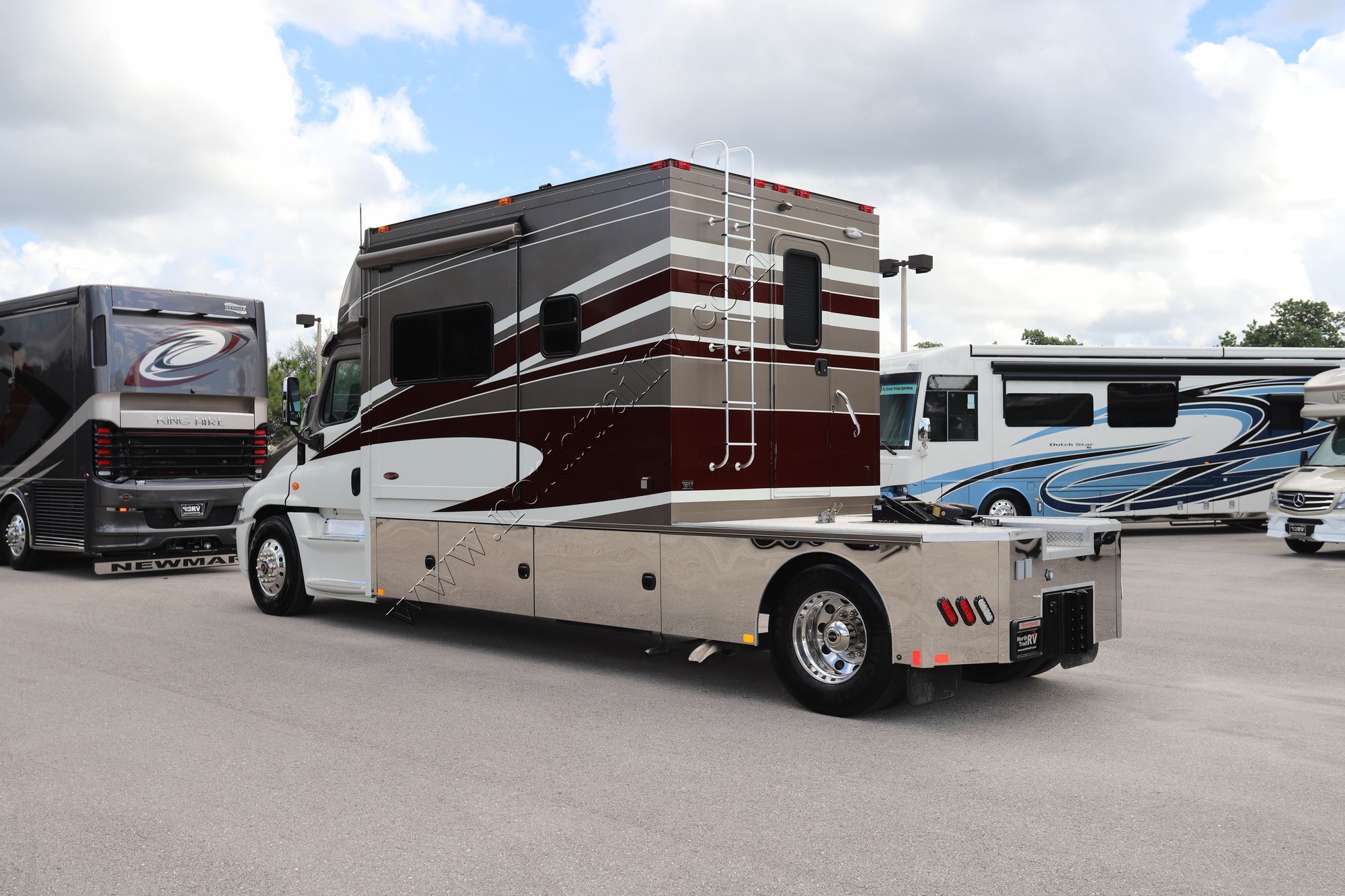 Used 2016 Renegade Rv Sport Deck SPORT DECK Super C  For Sale