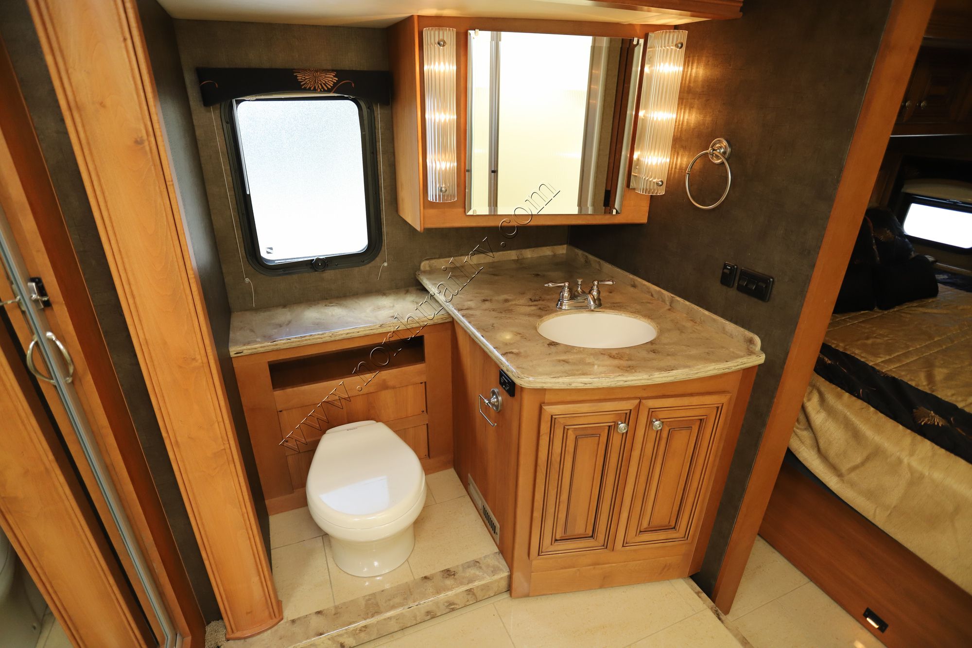 Used 2014 Thor Tuscany 40RX Class A  For Sale