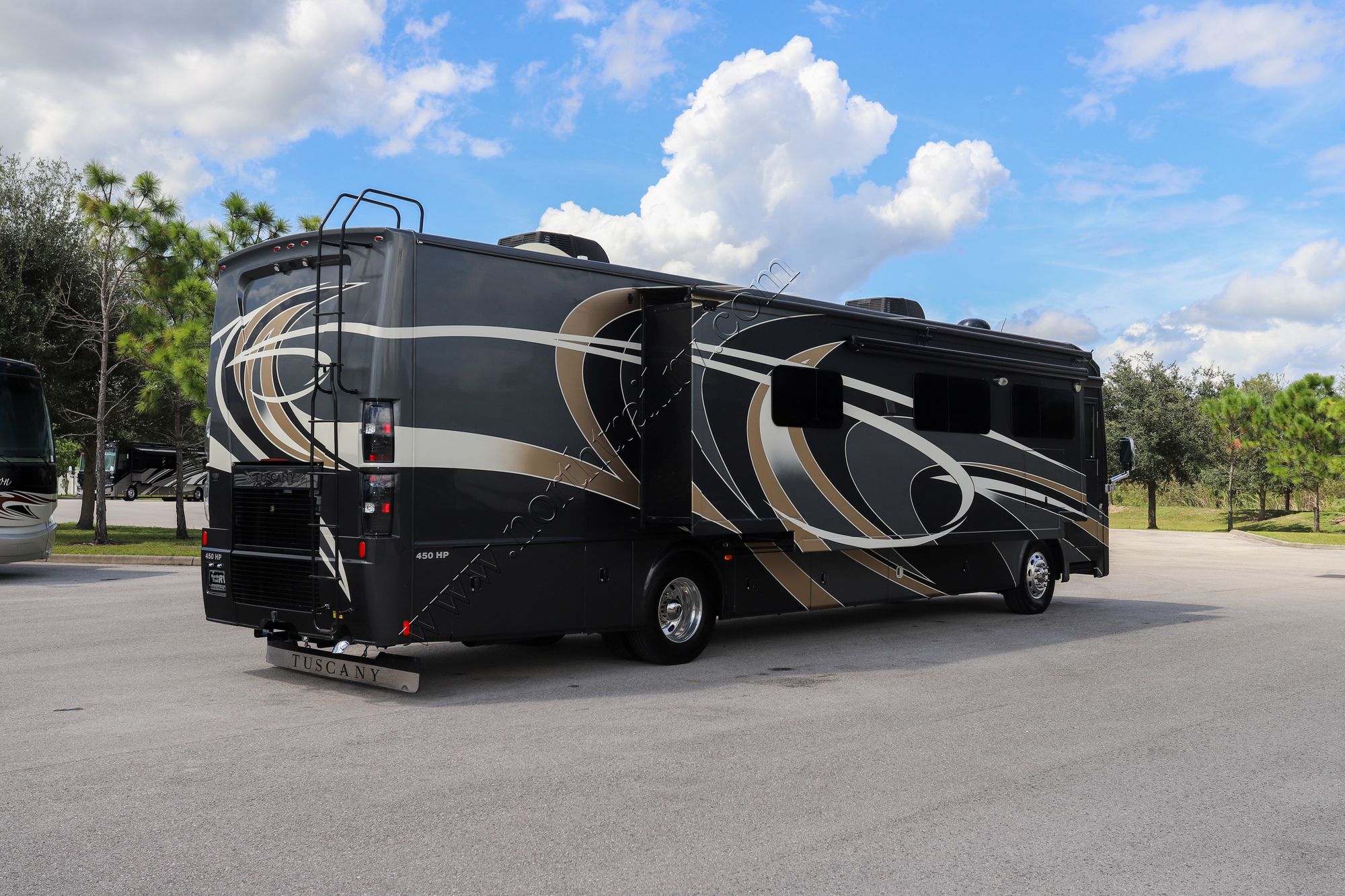 Used 2014 Thor Tuscany 40RX Class A  For Sale