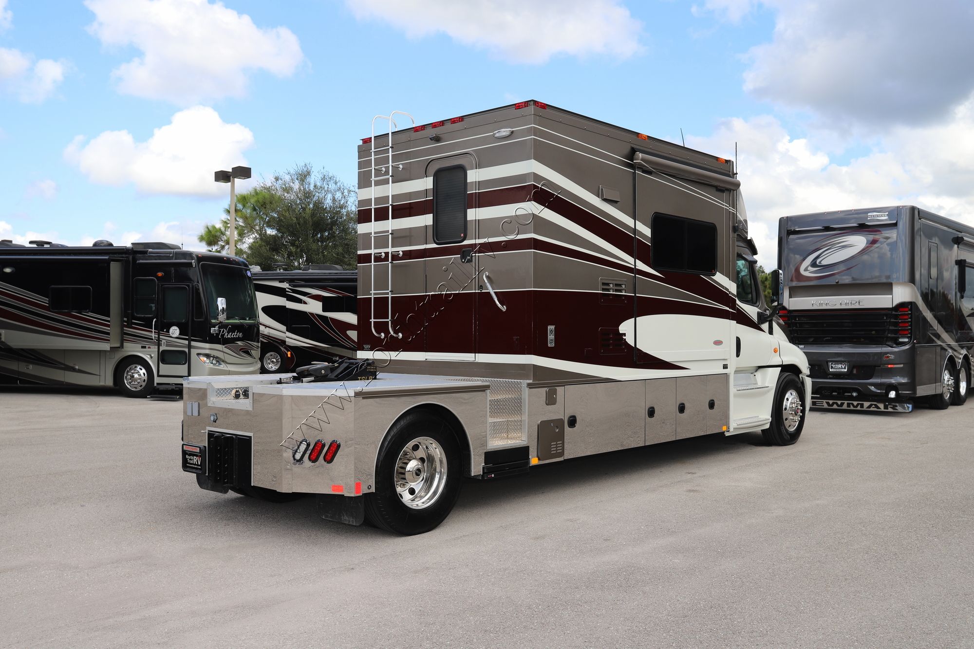 Used 2016 Renegade Rv Sport Deck SPORT DECK Super C  For Sale