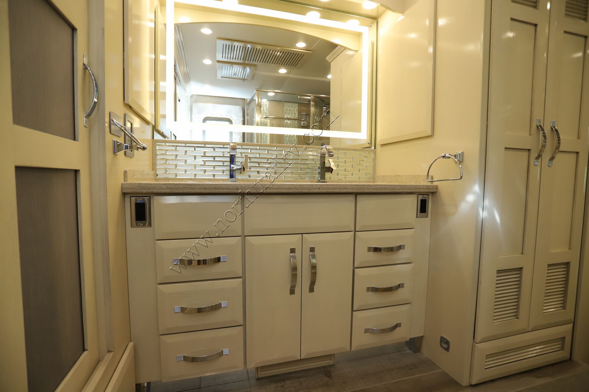 Used 2020 Newmar King Aire 4531 Class A  For Sale