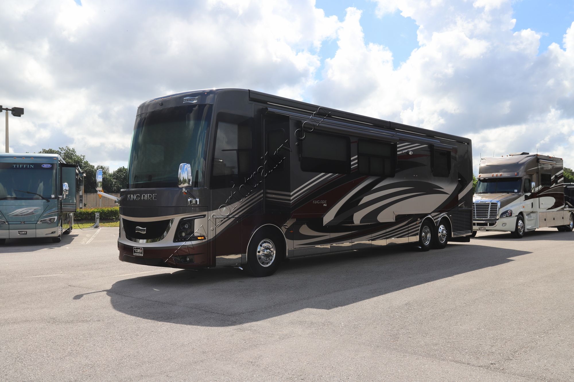 Used 2020 Newmar King Aire 4531 Class A  For Sale