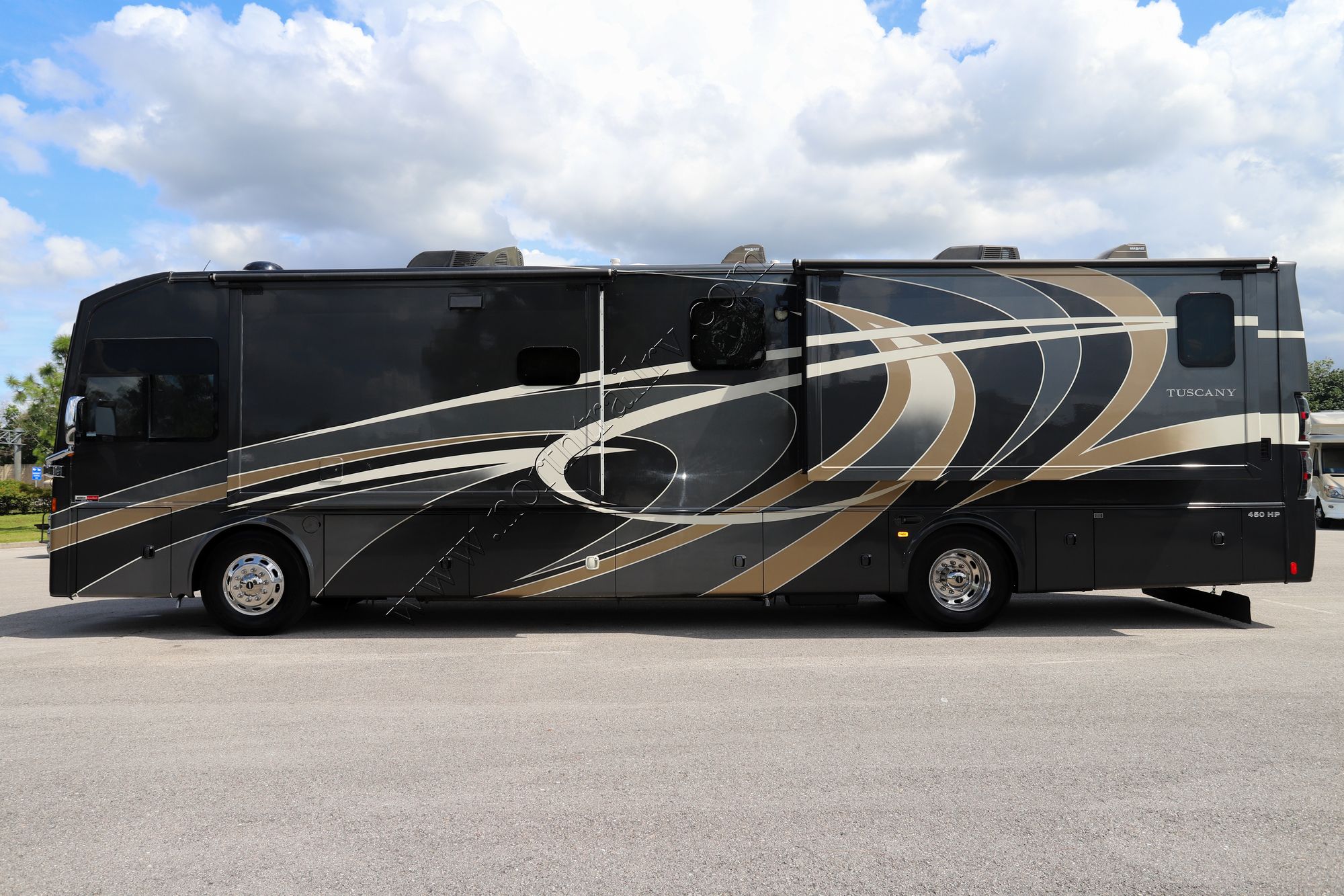 Used 2014 Thor Tuscany 40RX Class A  For Sale