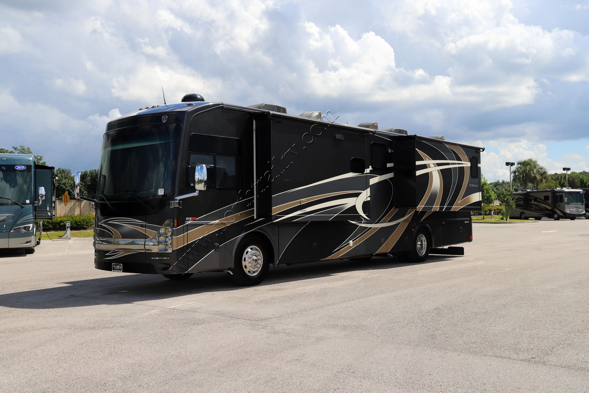 Used 2014 Thor Tuscany 40RX Class A  For Sale