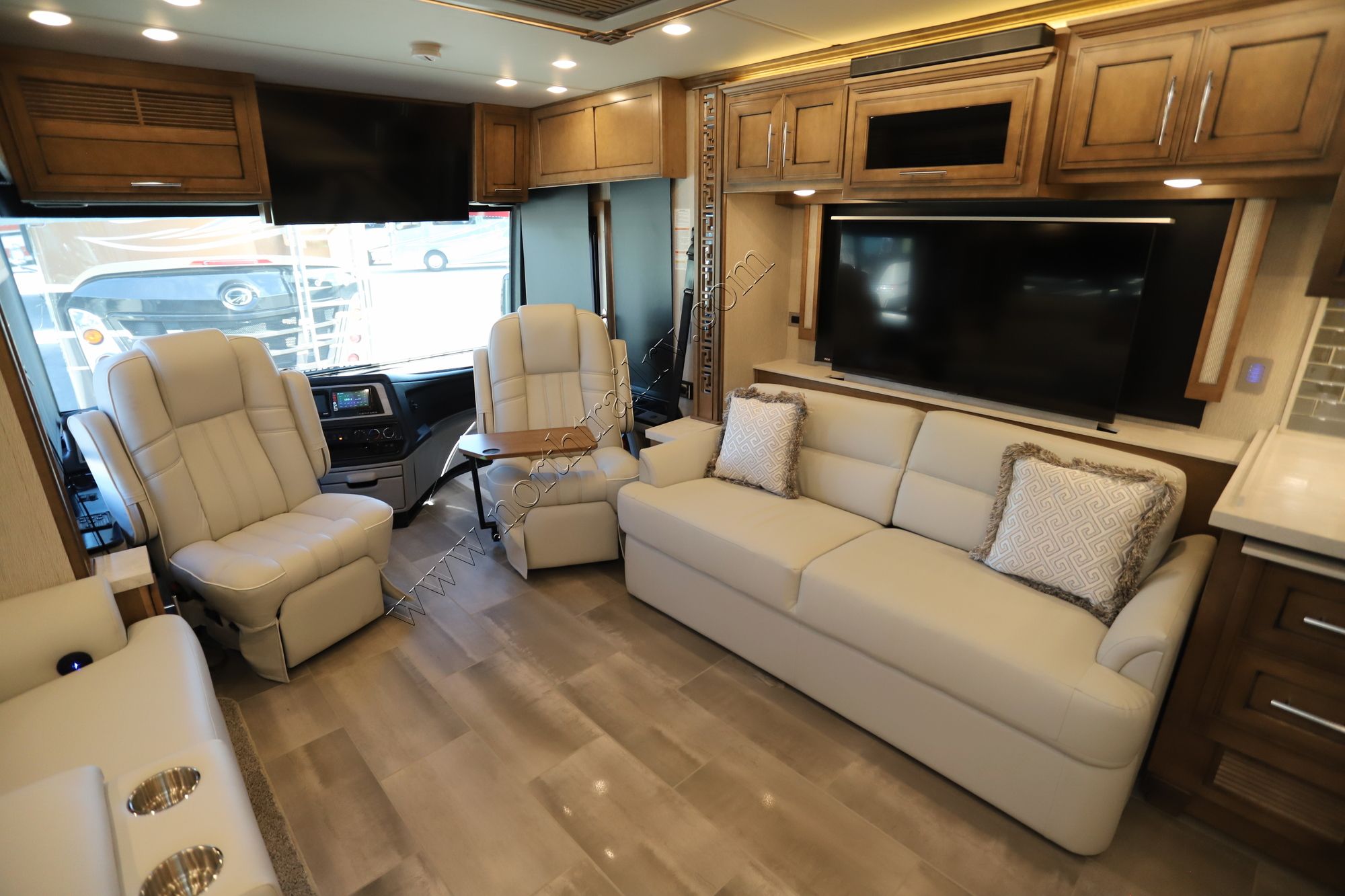 New 2022 Newmar Ventana 4369 Class A  For Sale