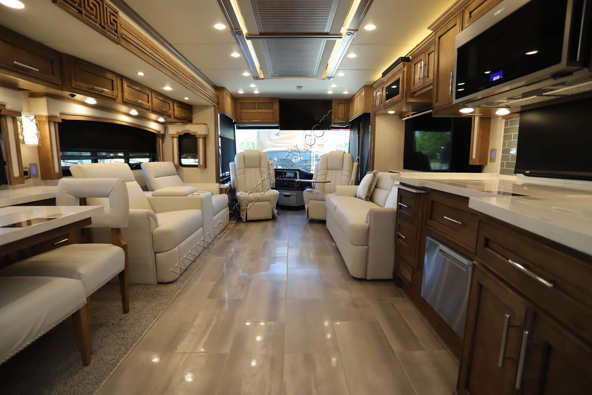 New 2022 Newmar Ventana 4369 Class A  For Sale