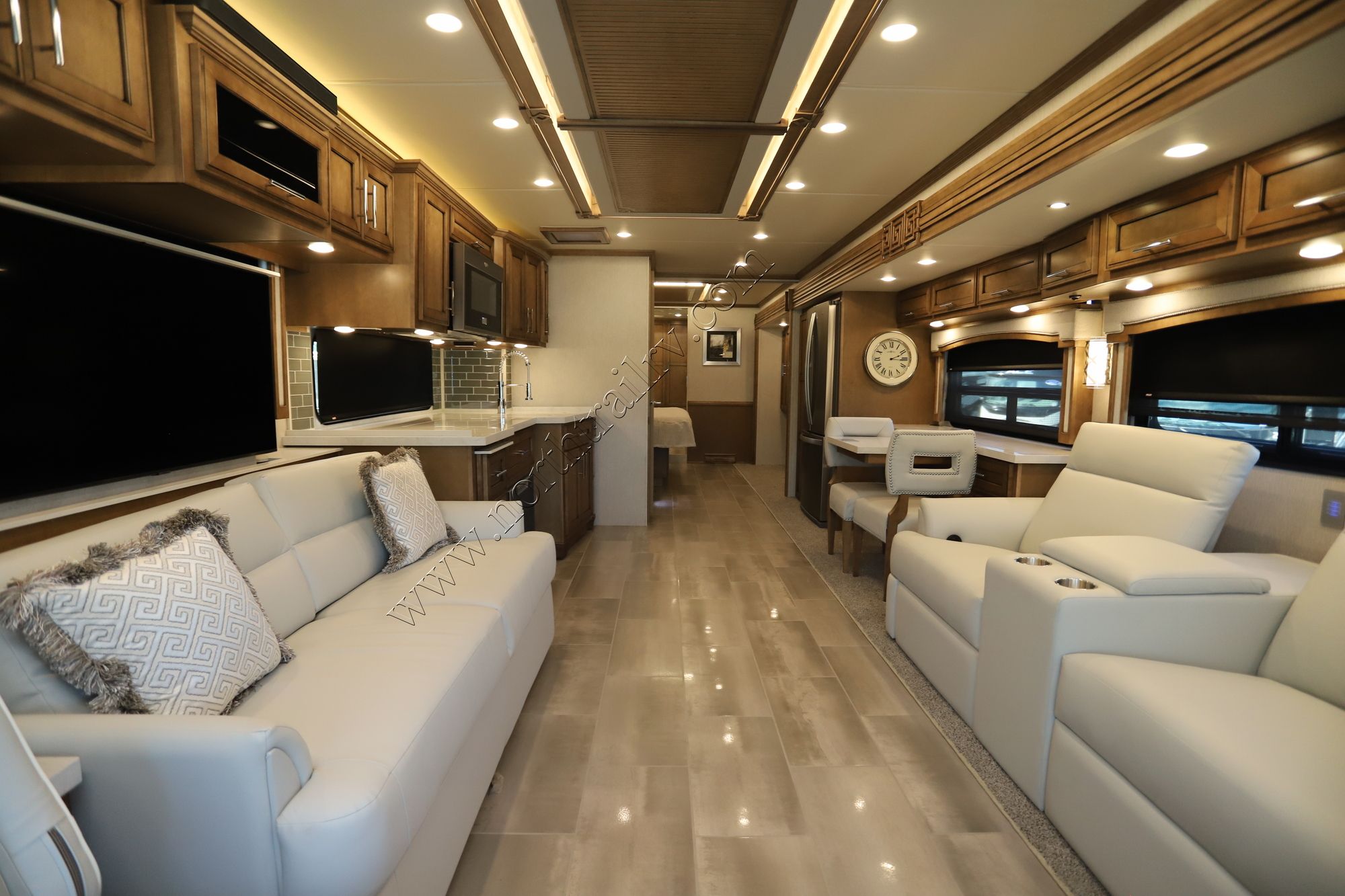 New 2022 Newmar Ventana 4369 Class A  For Sale