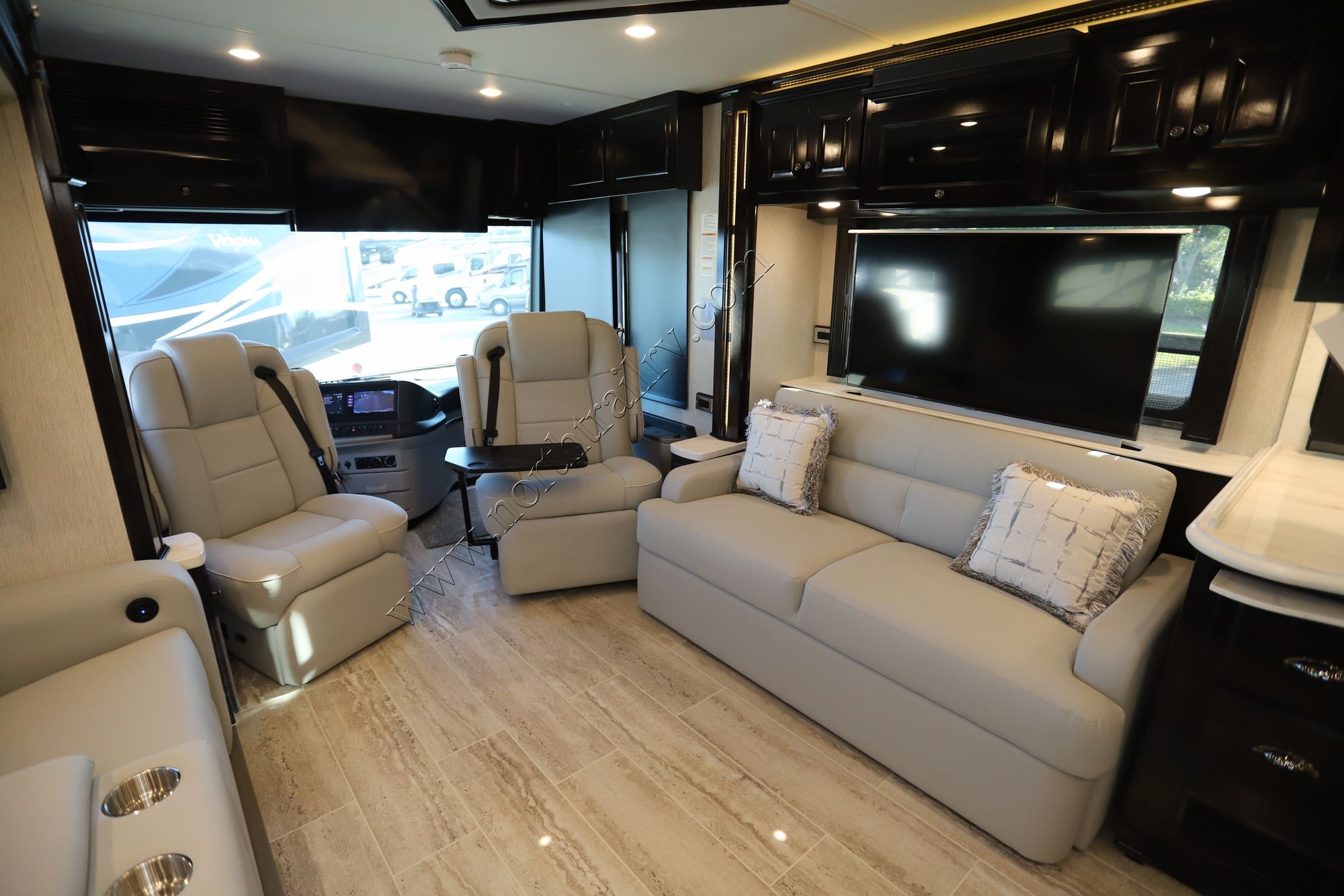 New 2022 Newmar Dutch Star 4081 Class A  For Sale