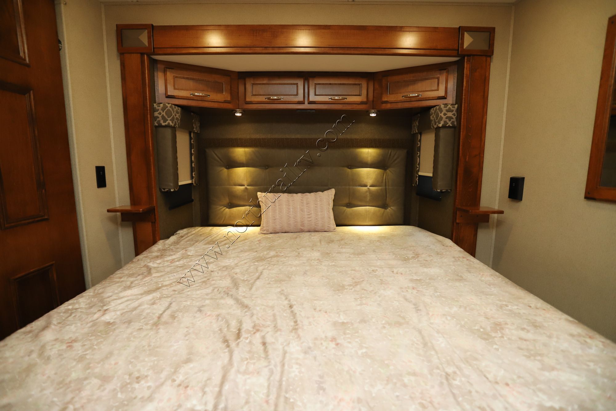 Used 2019 Renegade Rv Verona 36VSB Super C  For Sale
