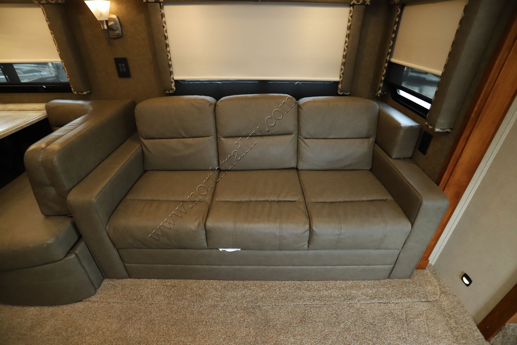 Used 2019 Renegade Rv Verona 36VSB Super C  For Sale