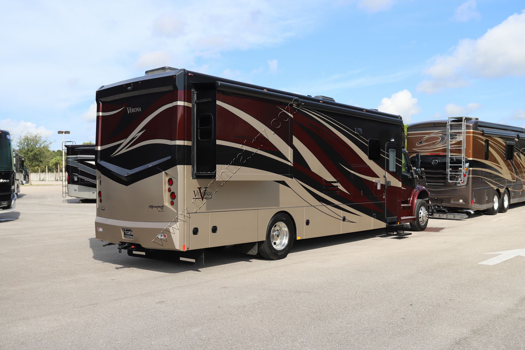 Used 2019 Renegade Rv Verona 36VSB Super C  For Sale