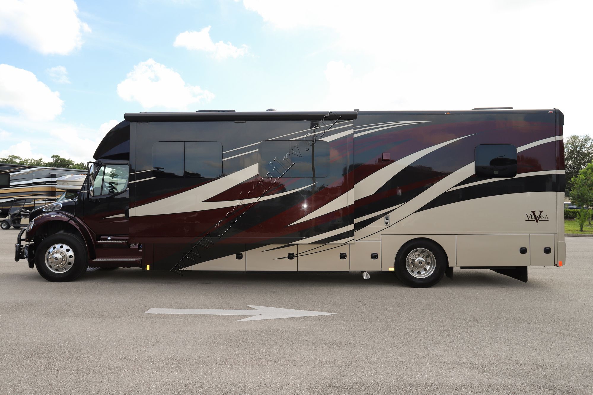 Used 2019 Renegade Rv Verona 36VSB Super C  For Sale