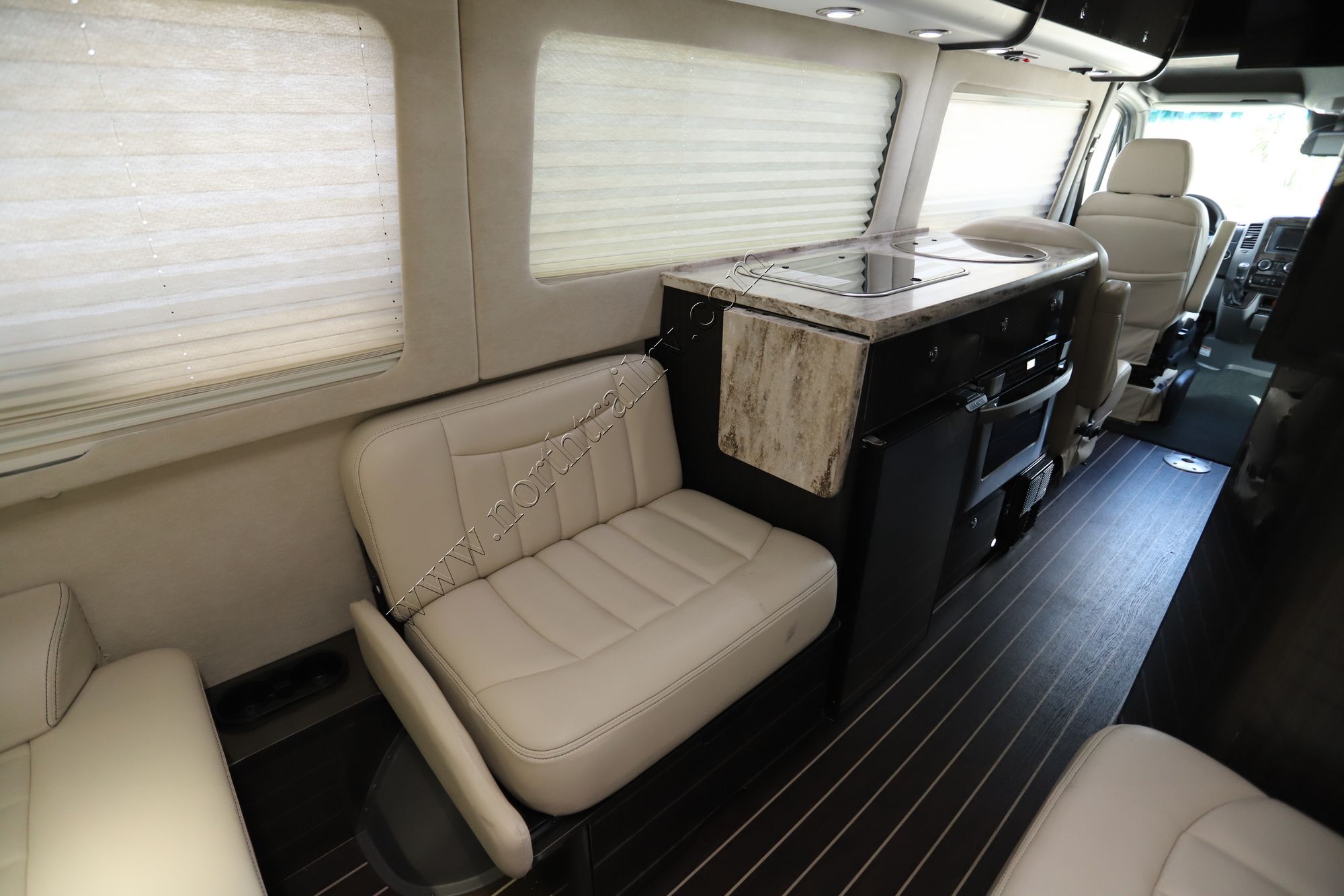 Used 2015 Airstream Interstate LOUNGE Class B  For Sale