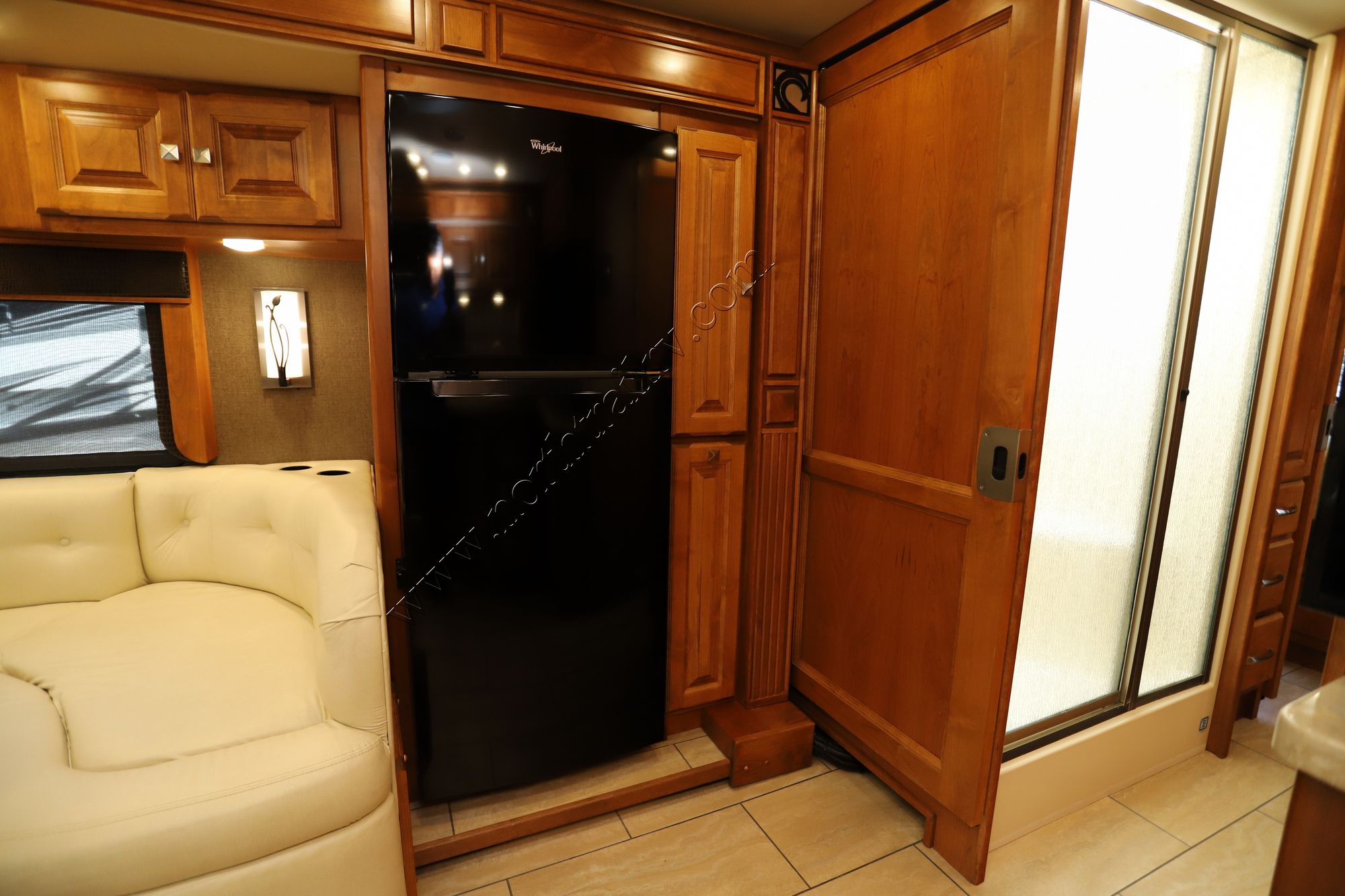 Used 2017 Tiffin Motor Homes Breeze 32BR Class A  For Sale