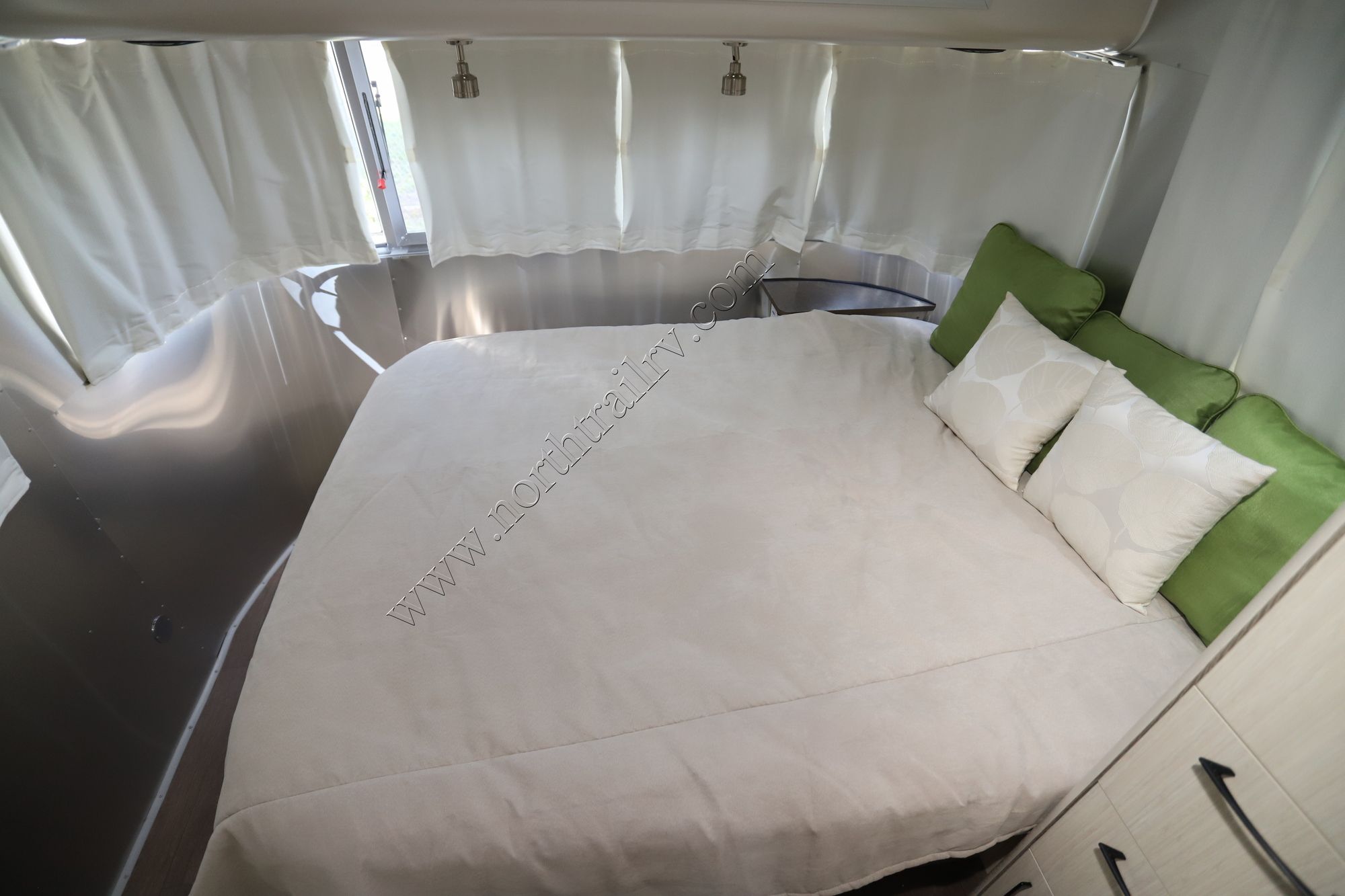 Used 2019 Airstream Intl Serenity 25RBQ Travel Trailer  For Sale