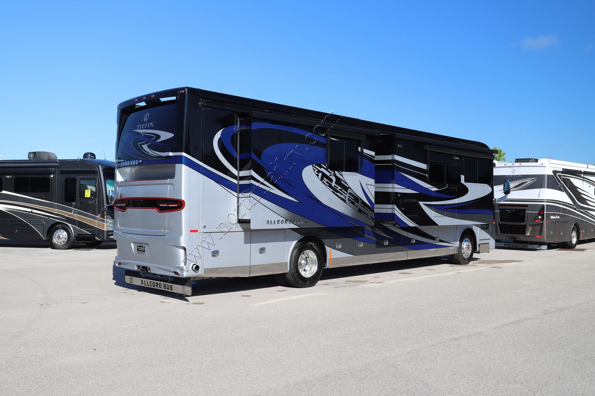 New 2022 Tiffin Motor Homes Allegro Bus 40IP Class A  For Sale