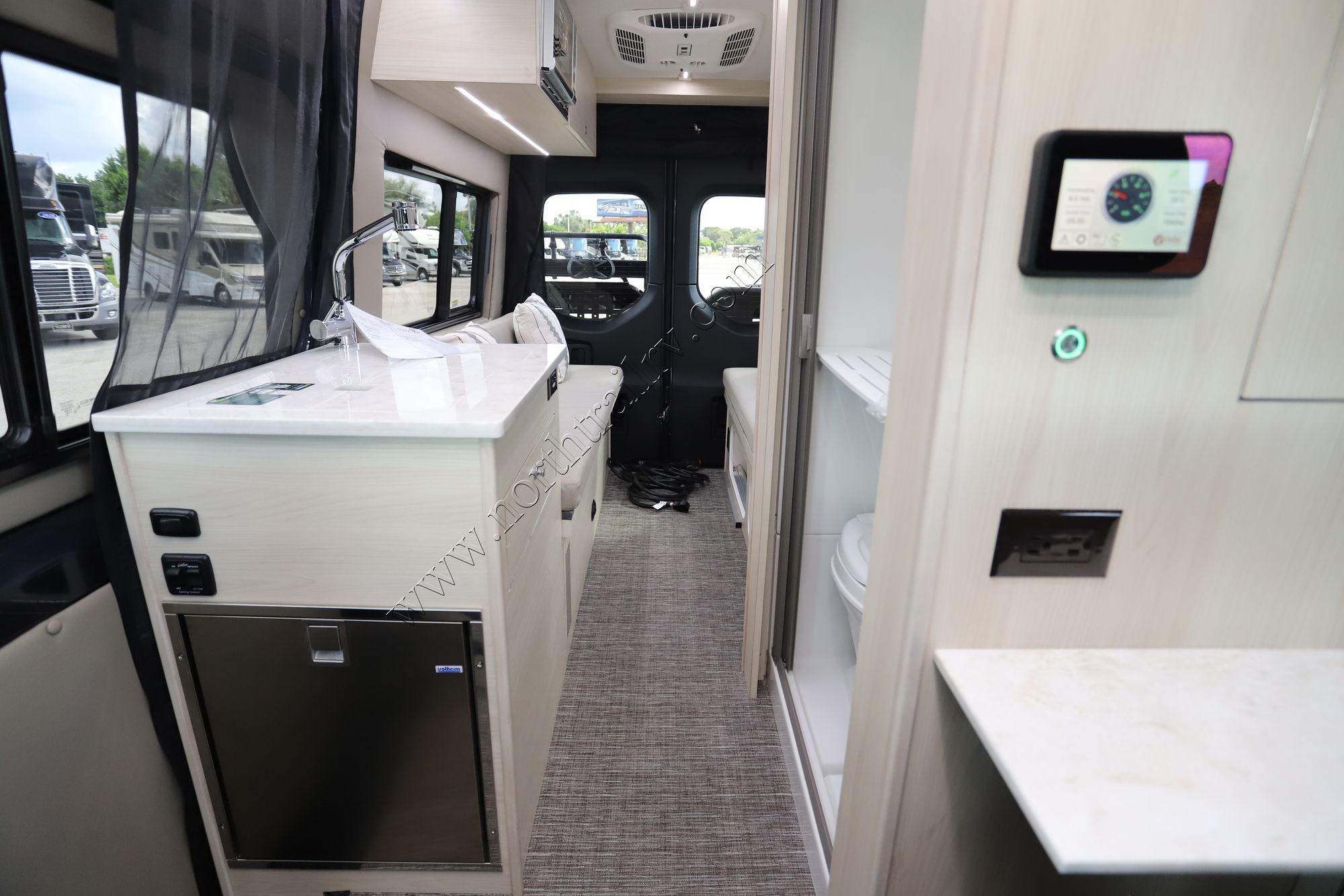 New 2022 Tiffin Motor Homes Cahaba 19SC Class B  For Sale