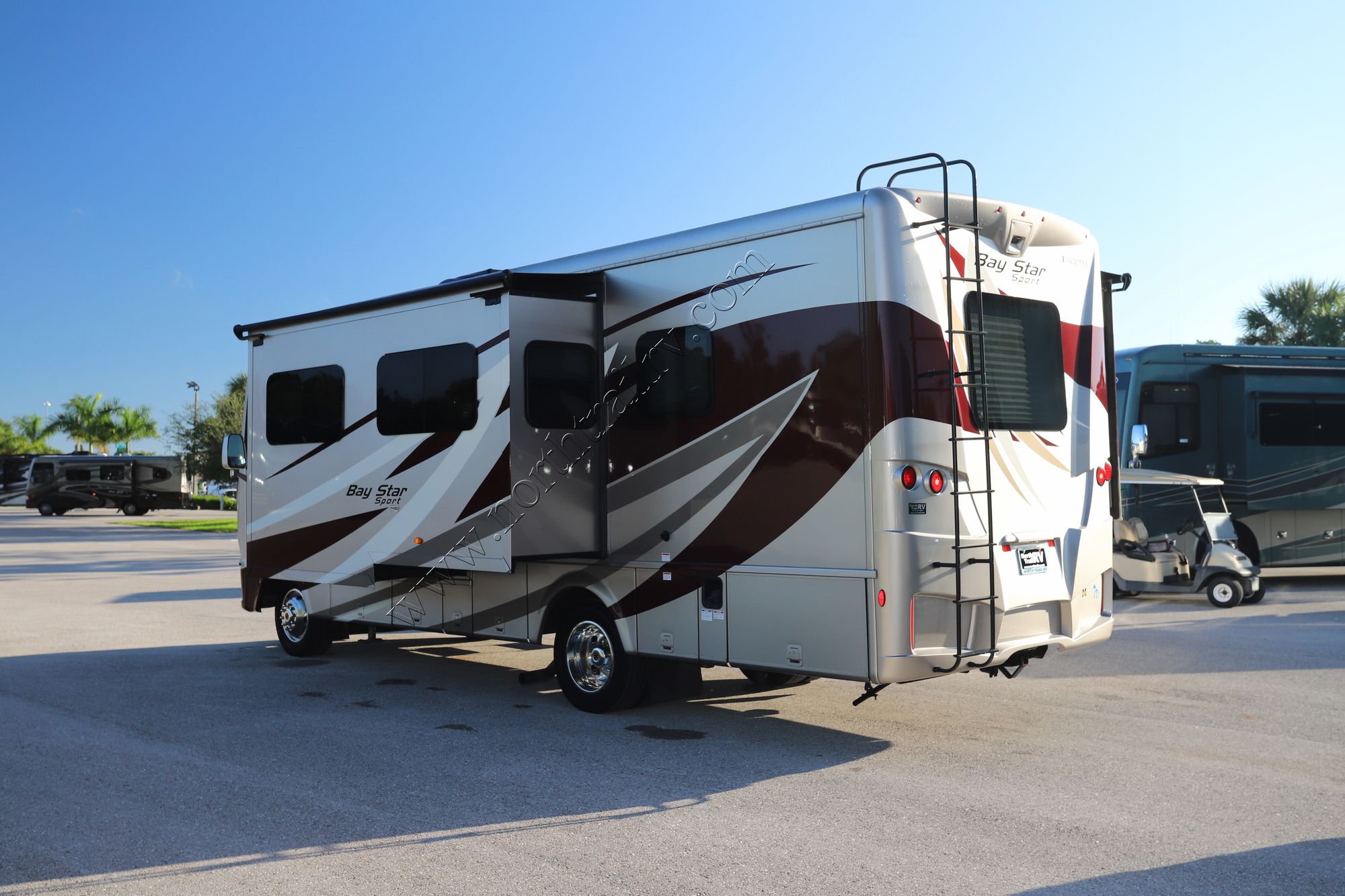 Used 2019 Newmar Bay Star Sport 2702 Class A  For Sale