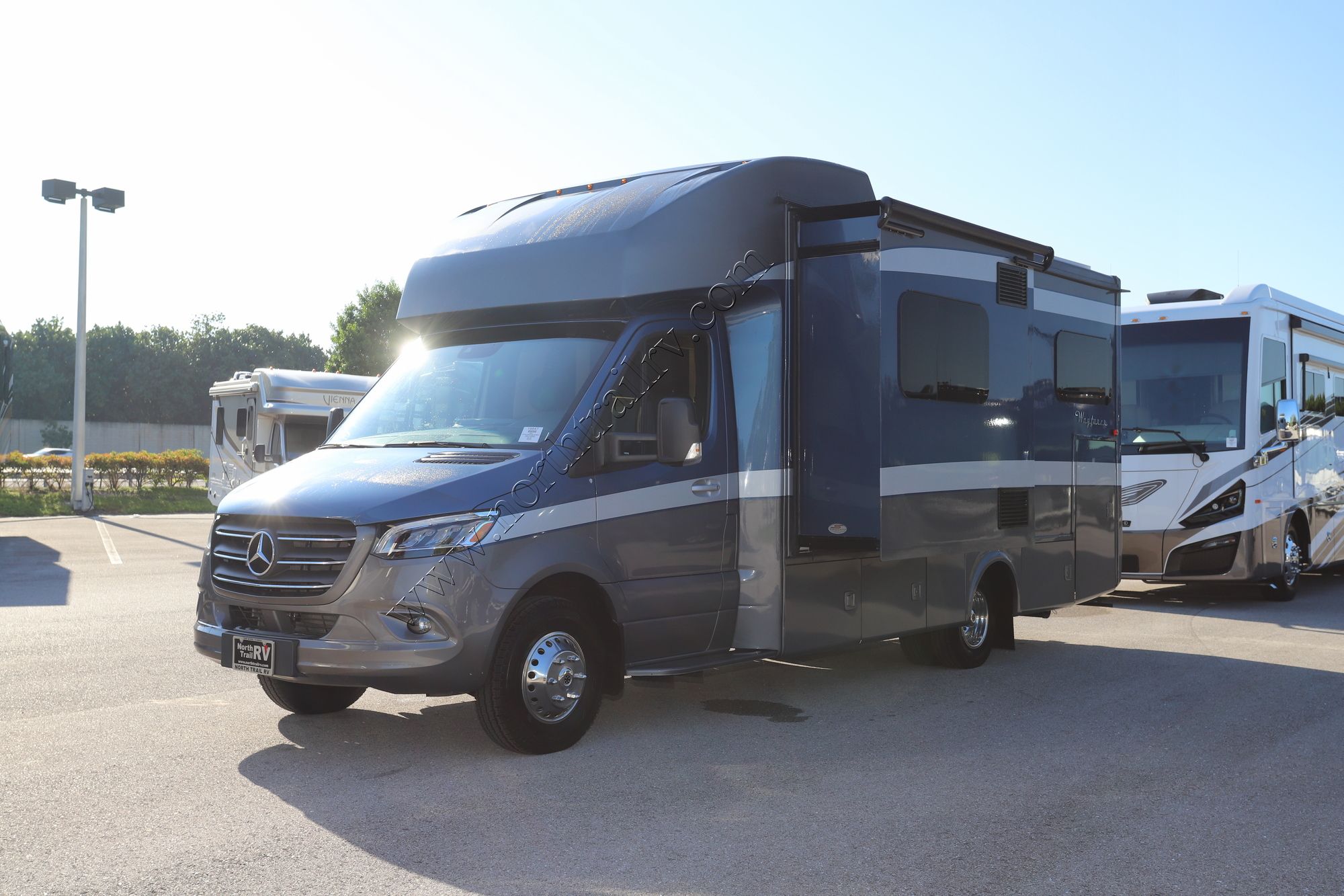 Used 2021 Tiffin Motor Homes Wayfarer 25LW Class C  For Sale