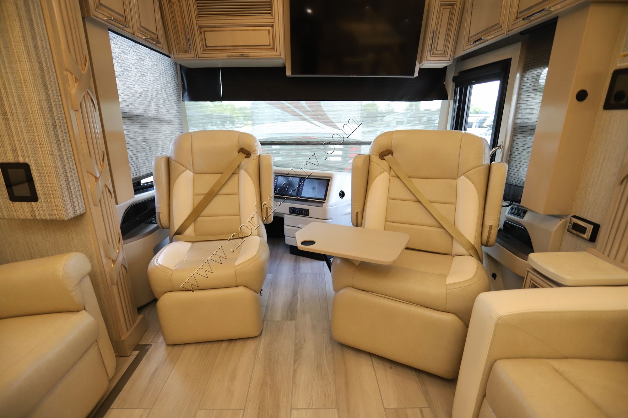 New 2022 Newmar Mountain Aire 4118 Class A  For Sale