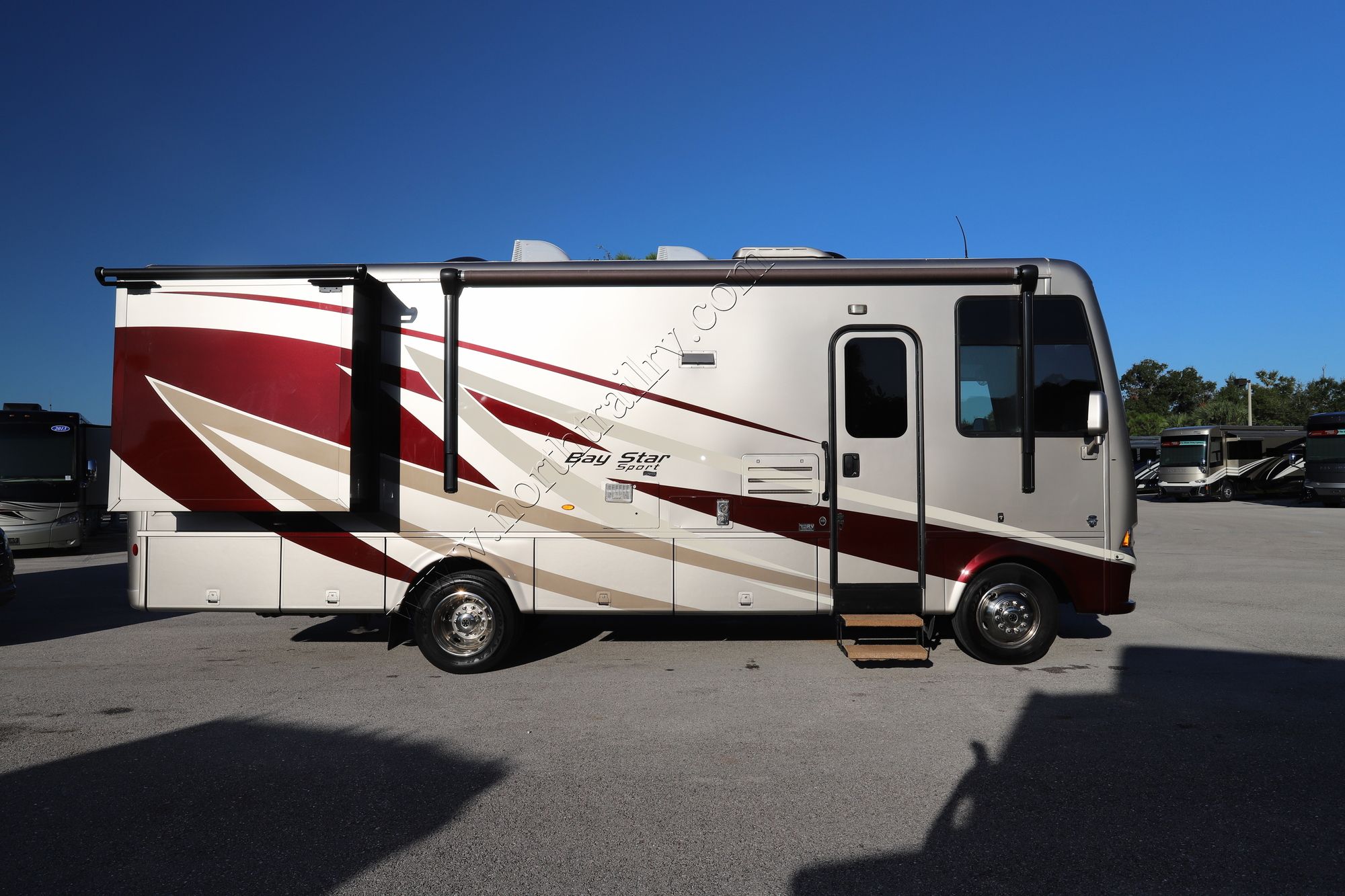 Used 2019 Newmar Bay Star Sport 2702 Class A  For Sale