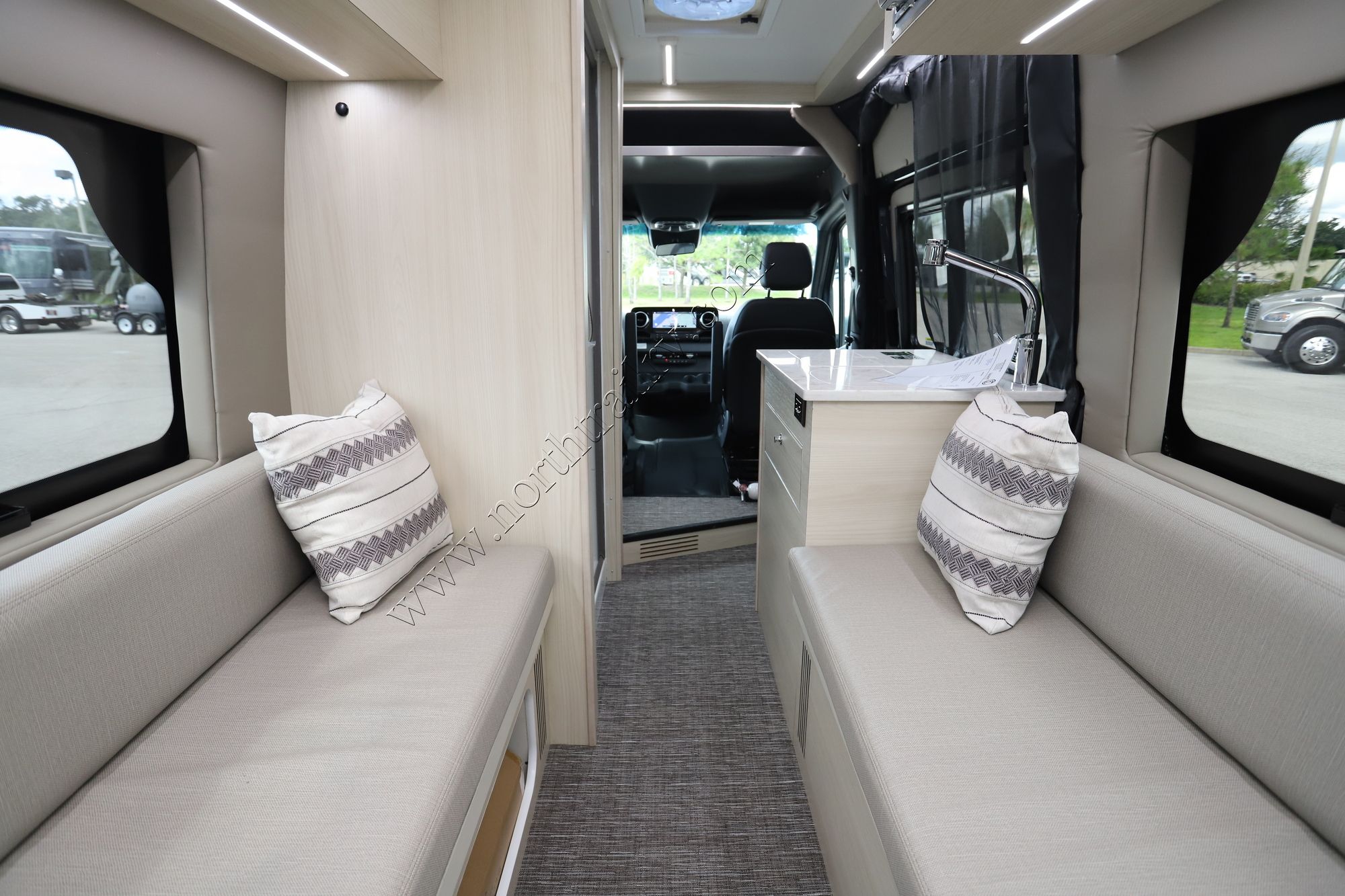 New 2022 Tiffin Motor Homes Cahaba 19SC Class B  For Sale