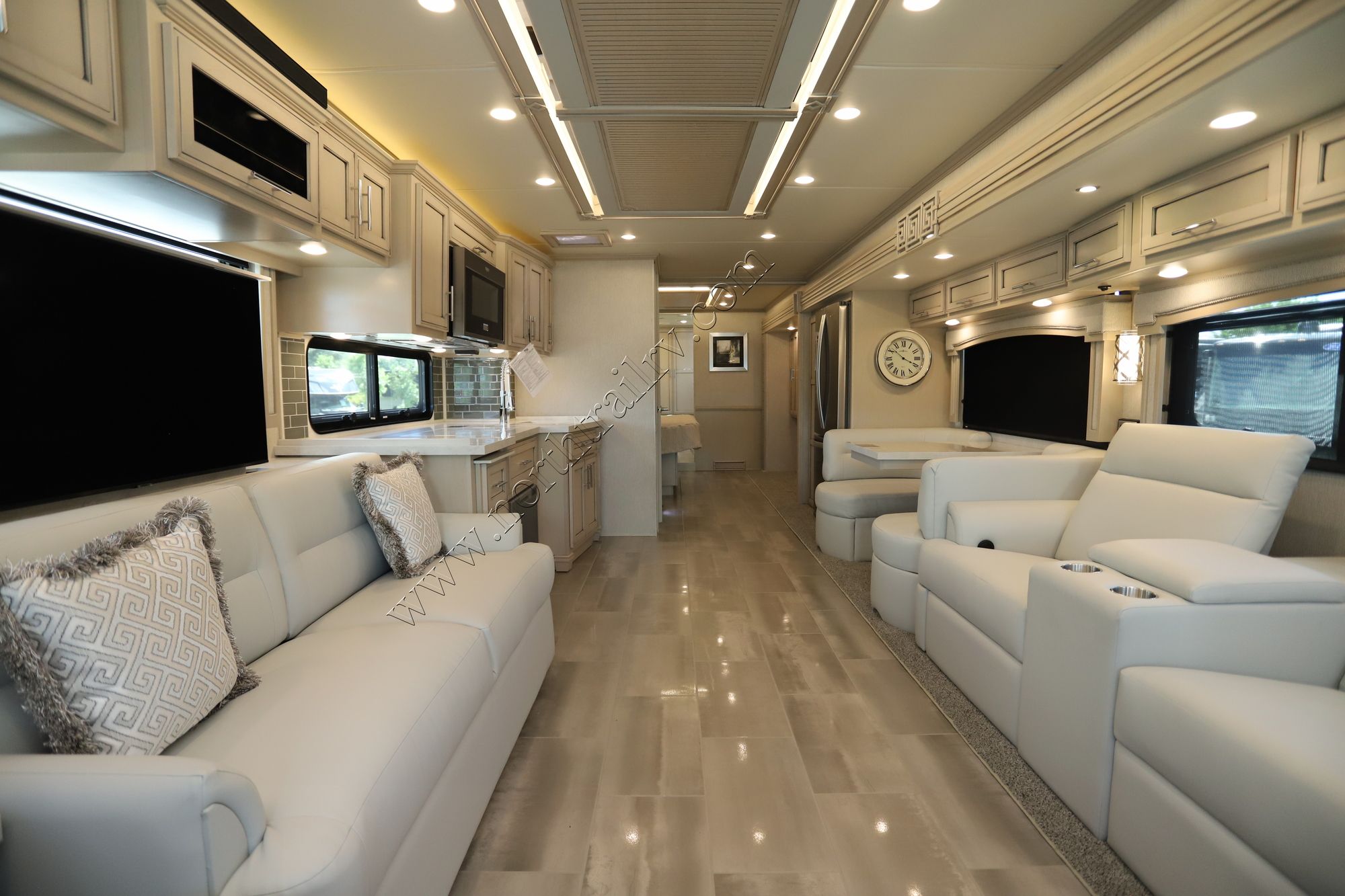 New 2022 Newmar Ventana 4369 Class A  For Sale