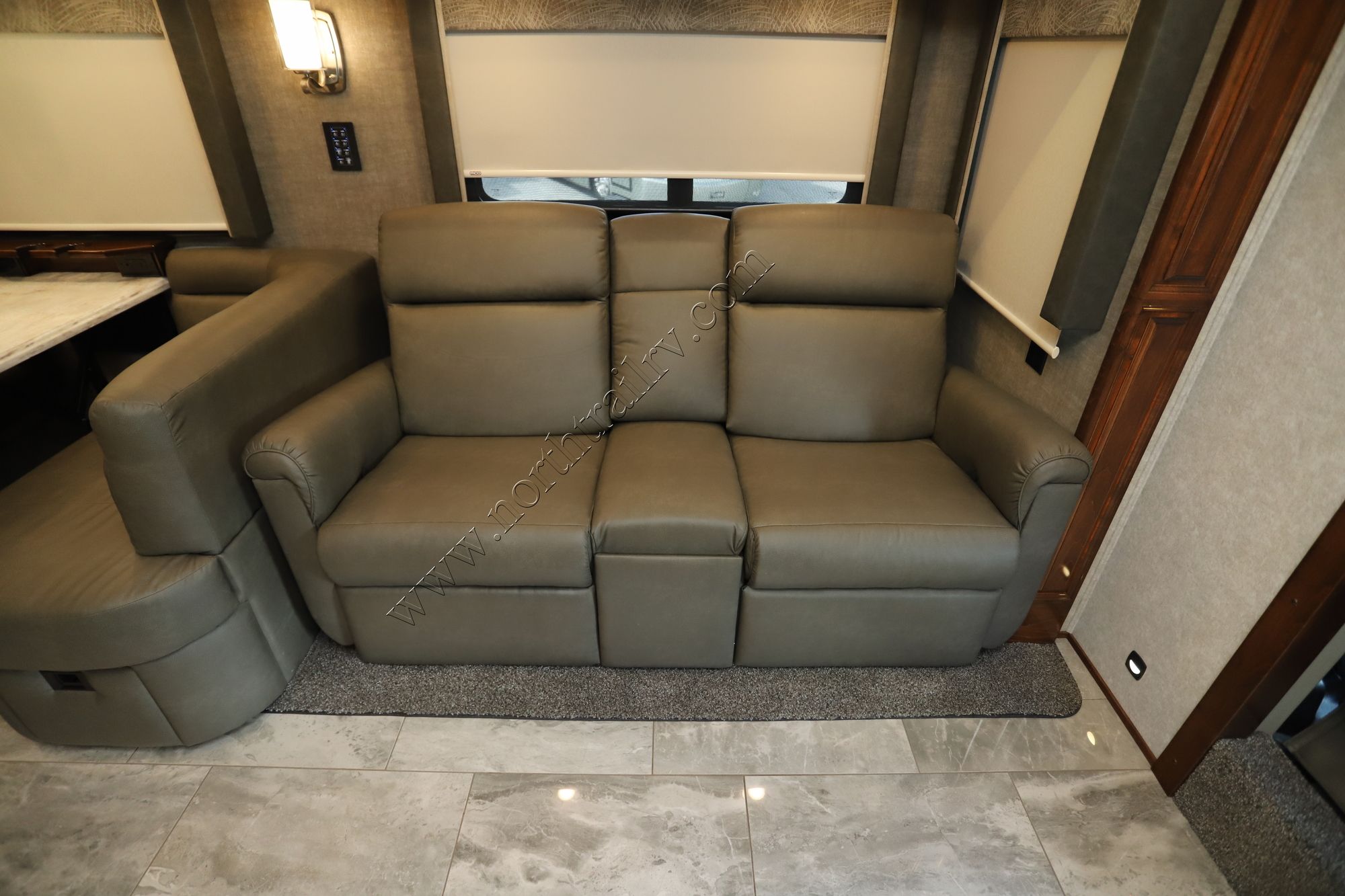 Used 2021 Renegade Rv Verona Le 38LDG Super C  For Sale