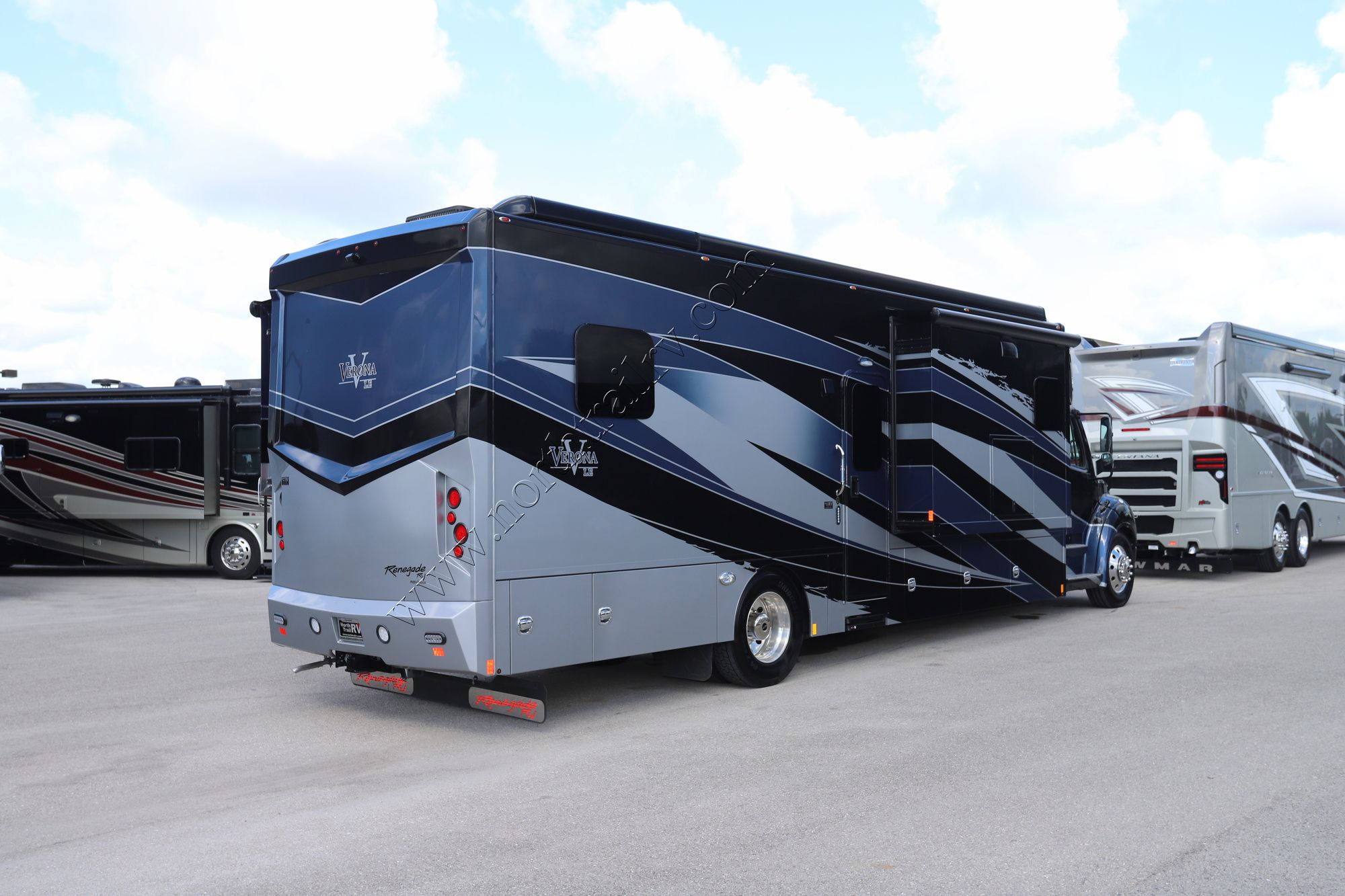 Used 2021 Renegade Rv Verona Le 38LDG Super C  For Sale